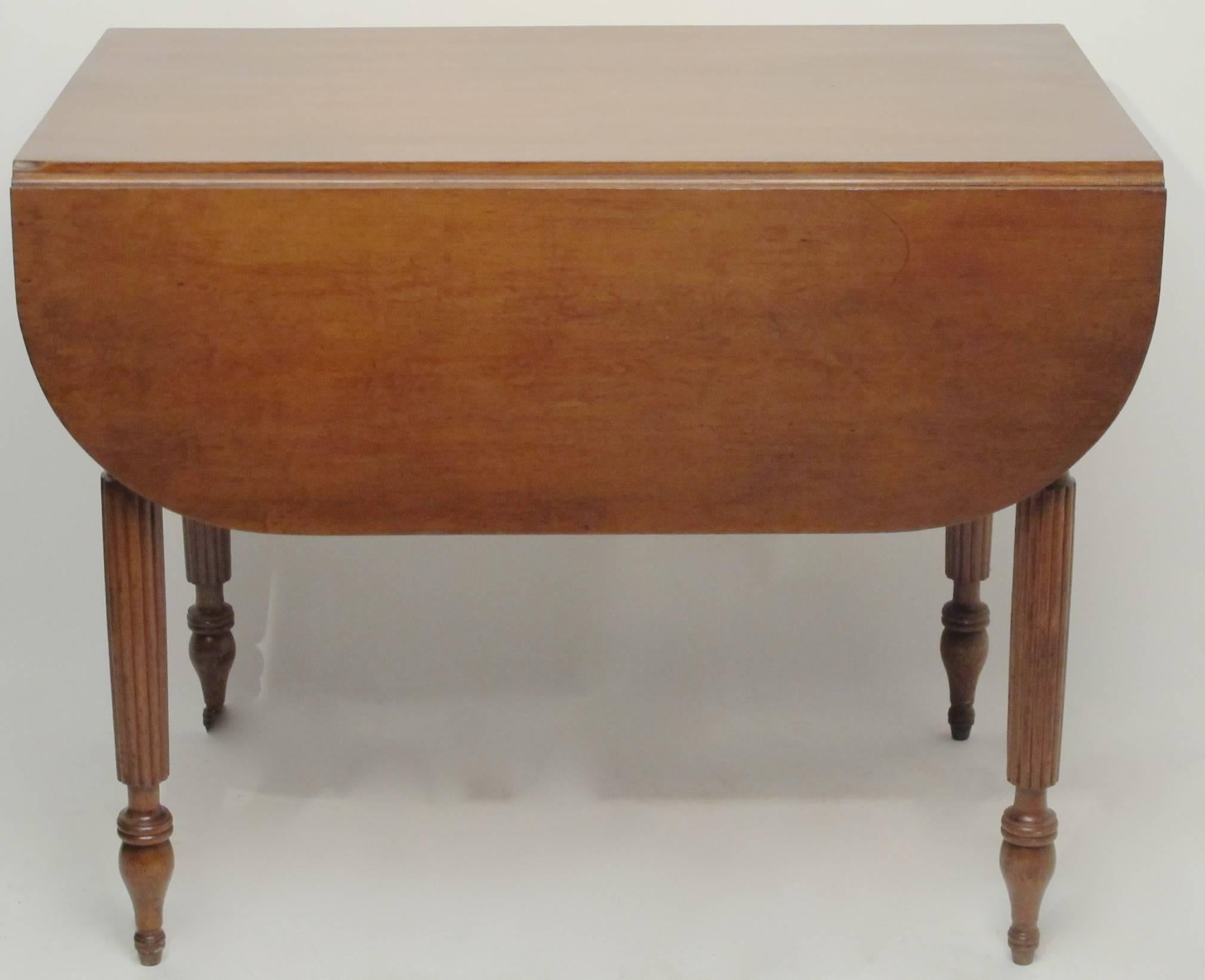 19th Century William IV Mahogany Pembroke Table 2