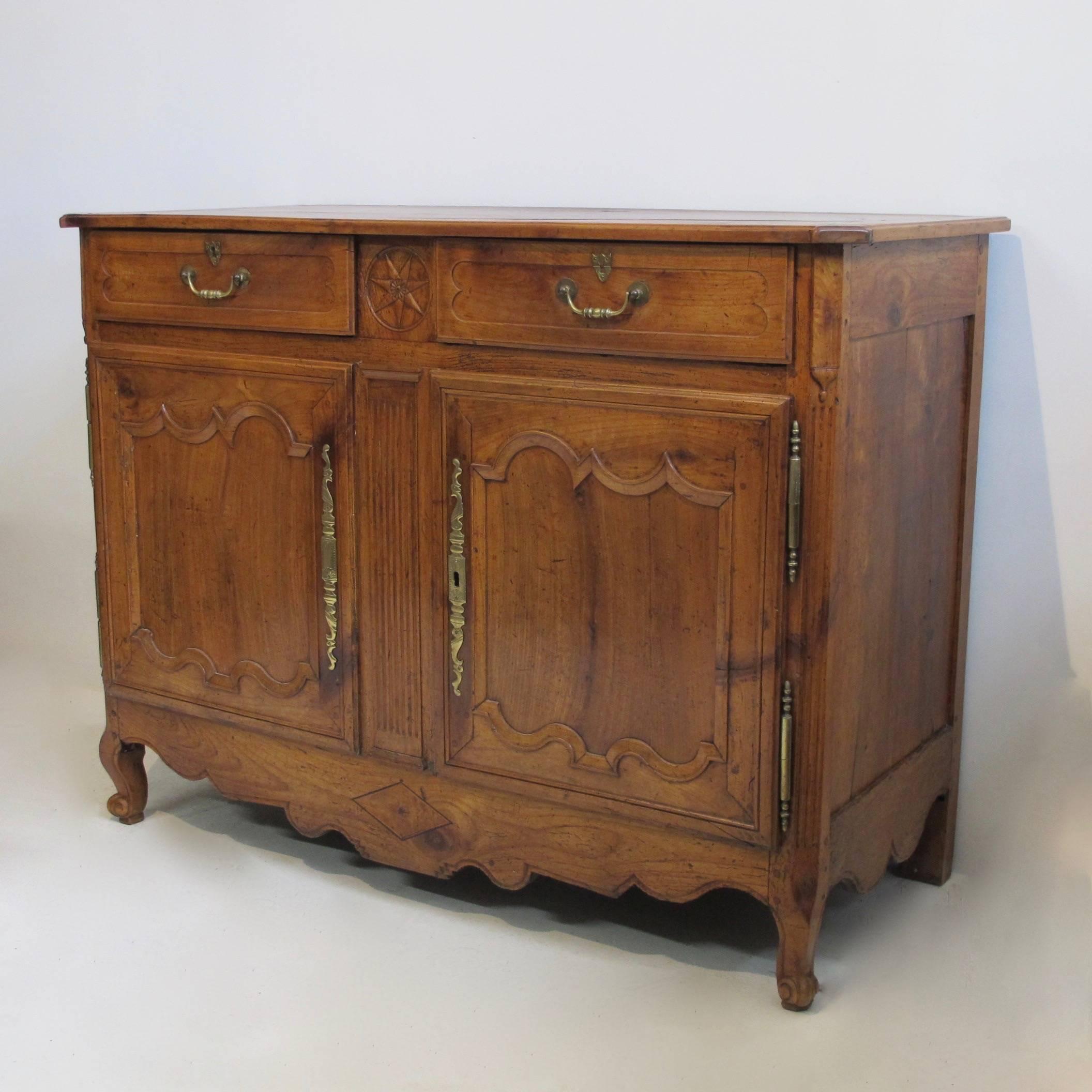 Cherry French Buffet et Vaisselier