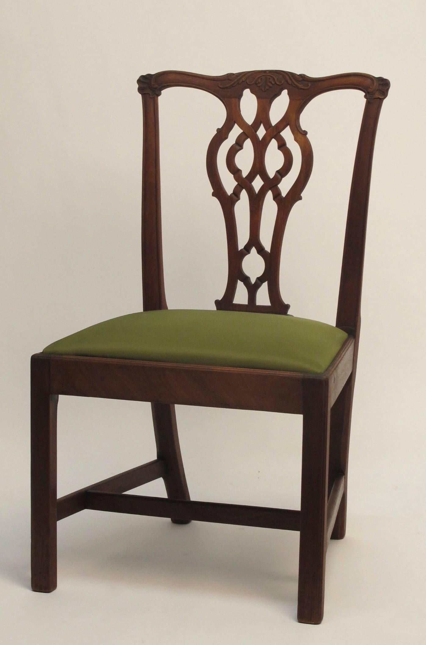 Hand-Carved Set of 14 Mahogany Chippendale Dining Chairs