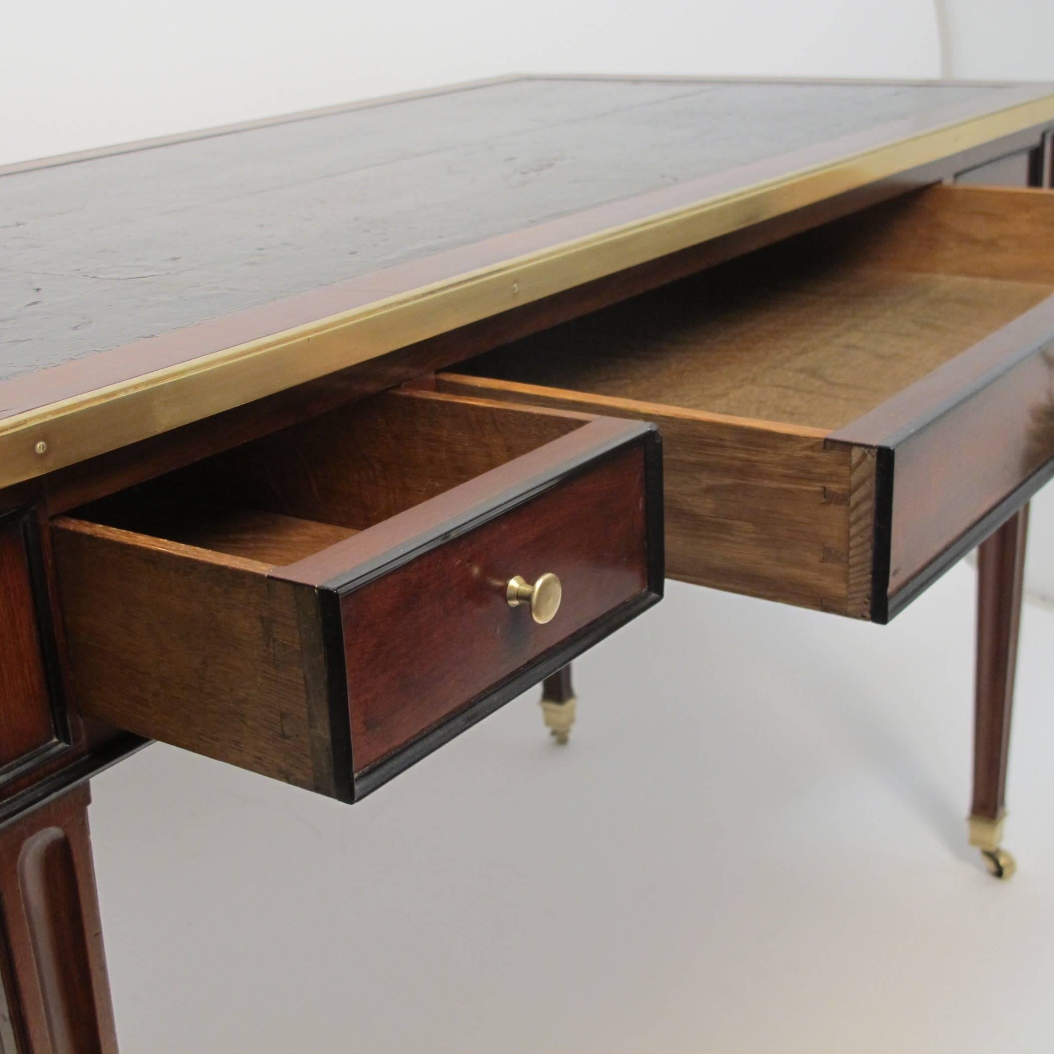 Louis XVI Style Mahogany Bureau Plat Desk In Excellent Condition In San Francisco, CA