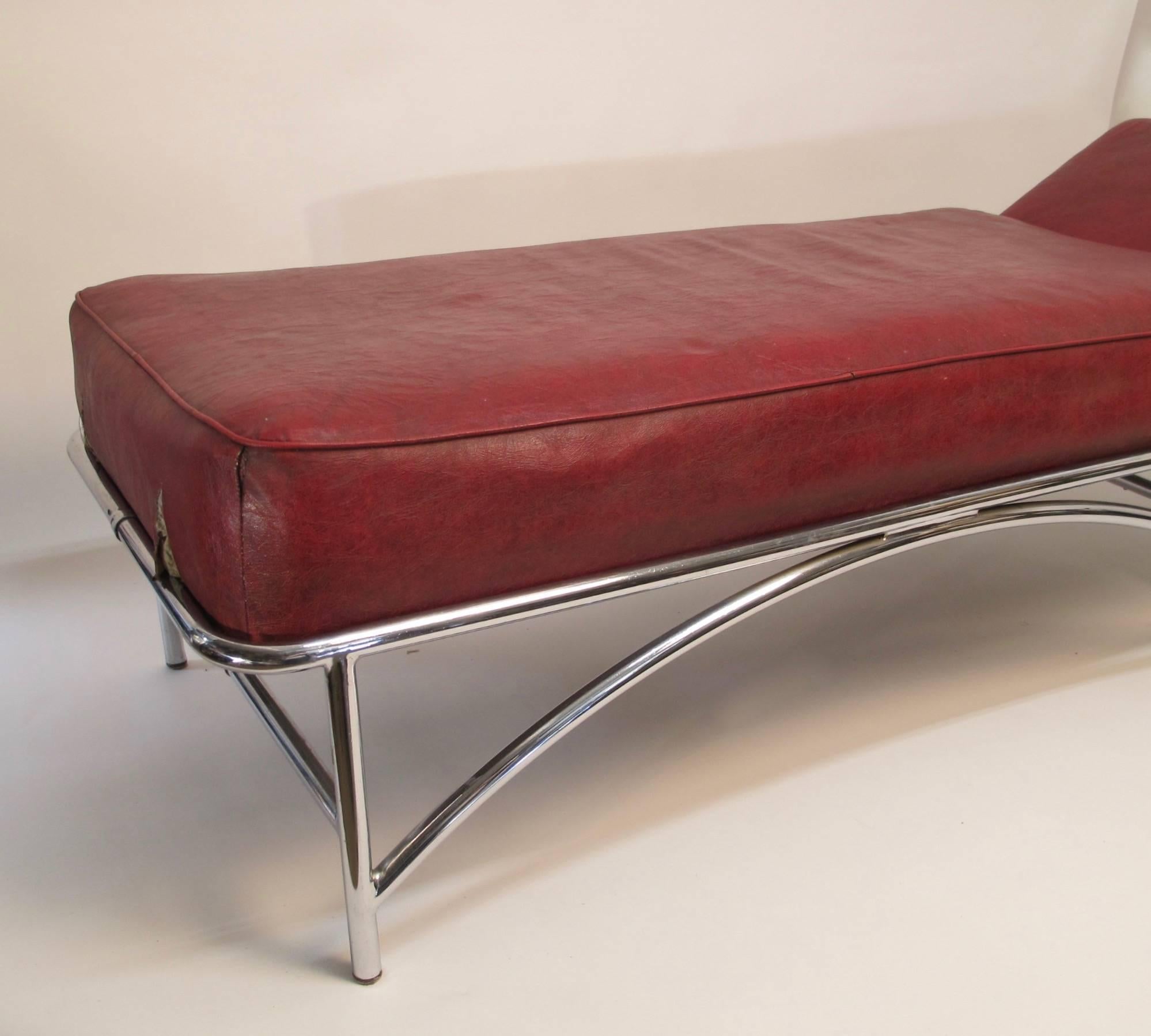 KEM Weber Art Deco Chaise Daybed In Good Condition In San Francisco, CA