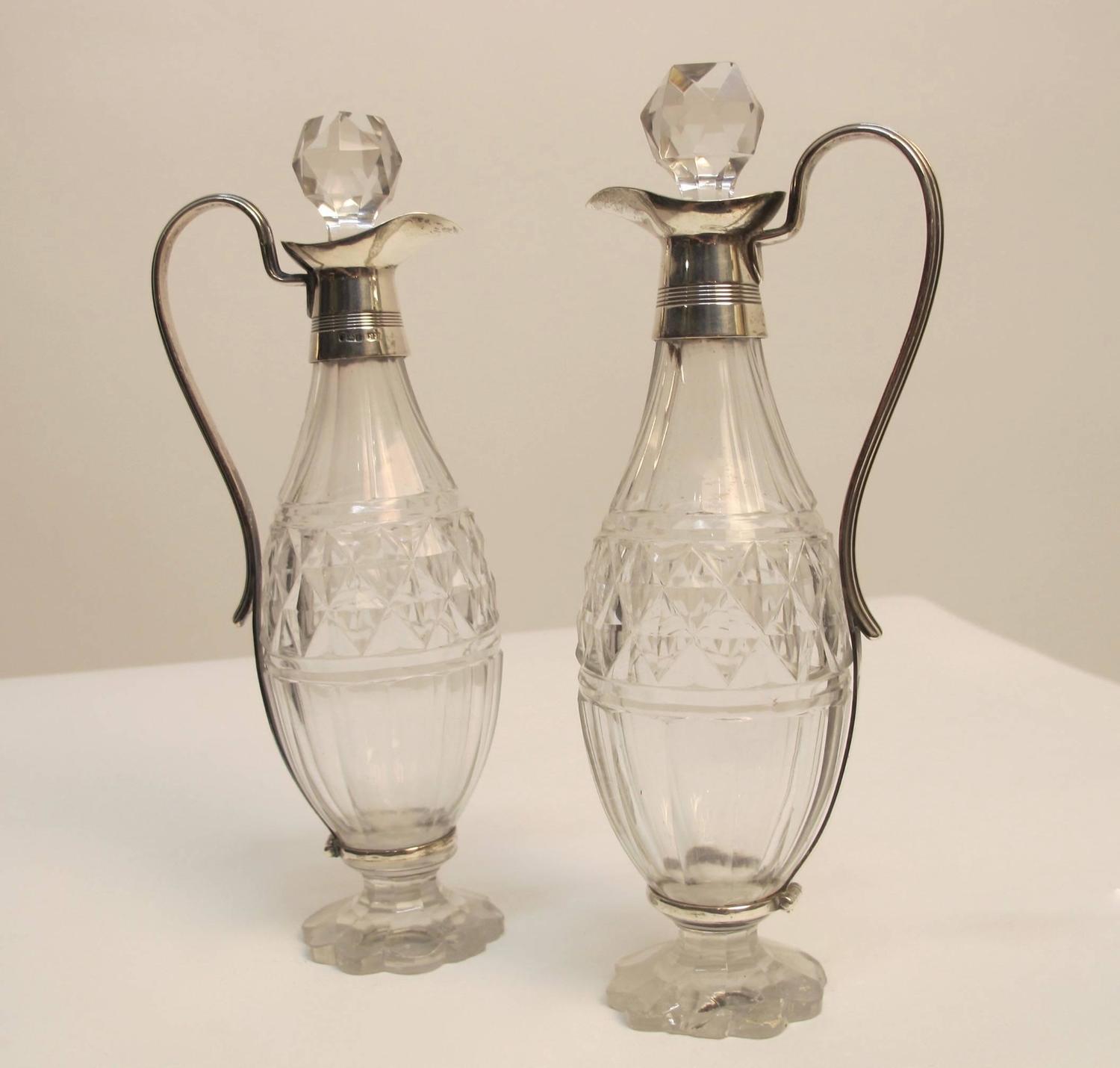 English Sterling and Glass Cruet Set For Sale at 1stdibs