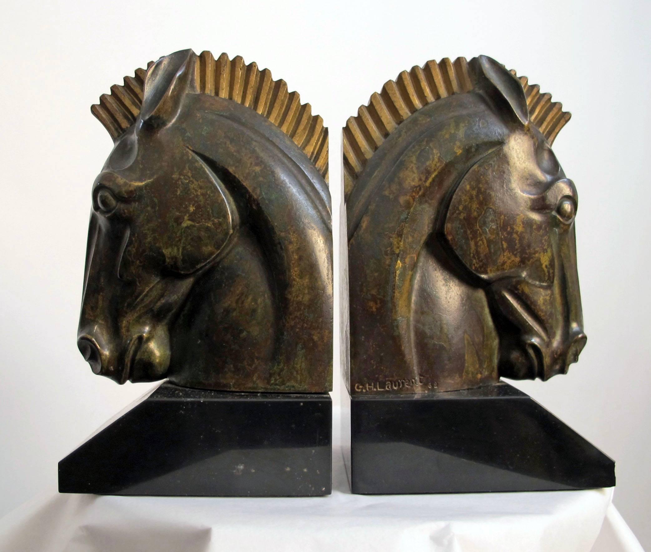 horse head book ends