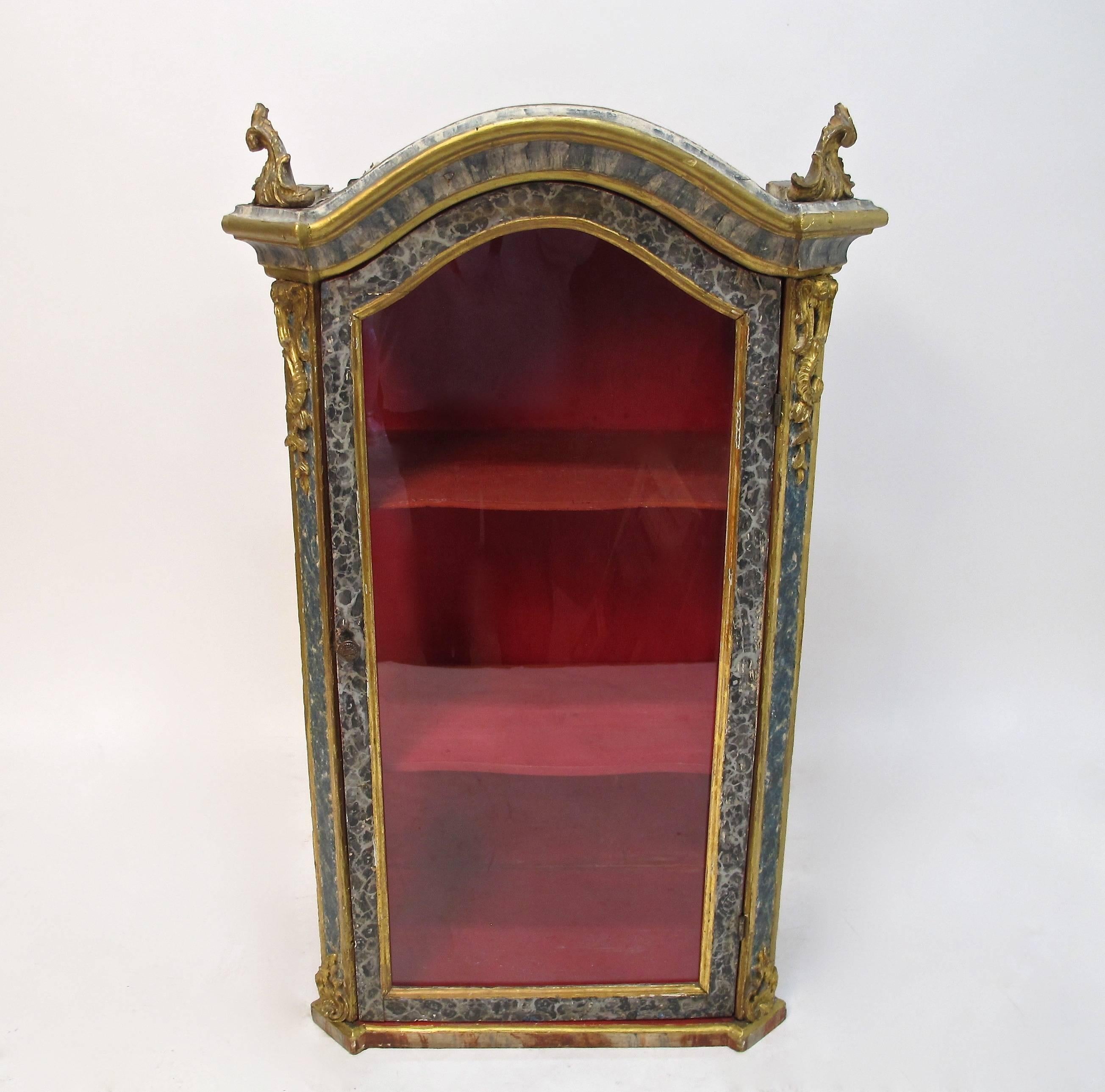 Italian 18th Century Venetian Painted Cabinet For Sale