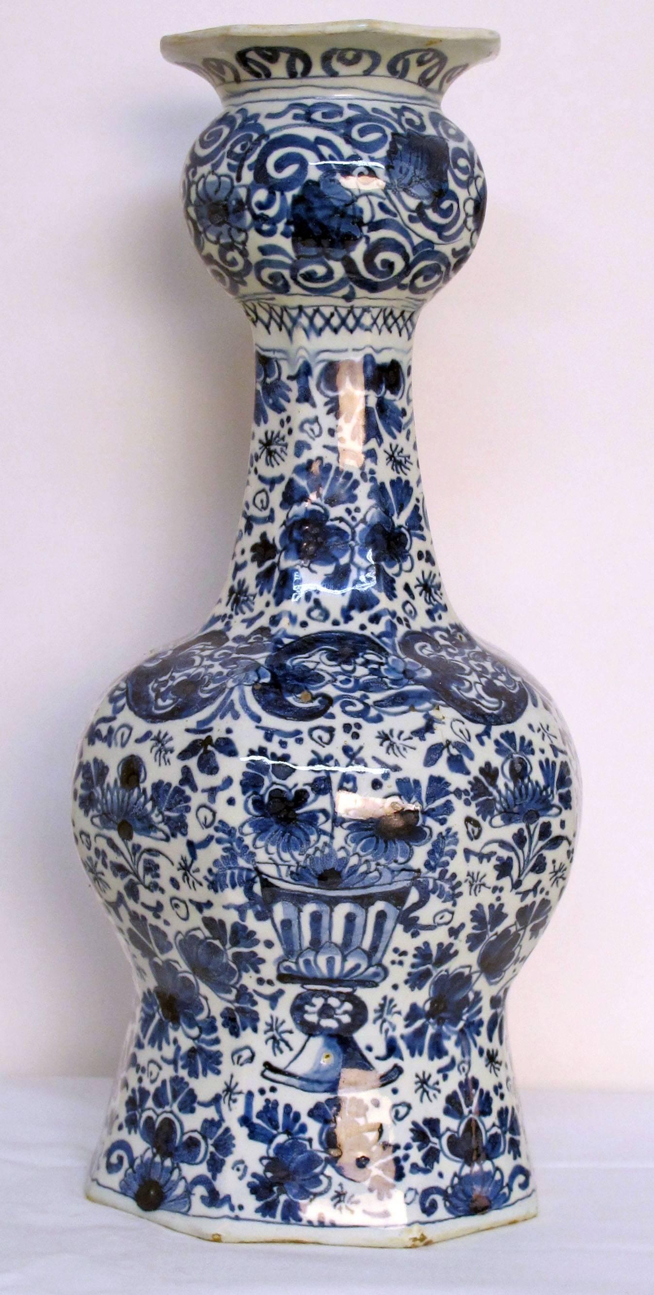  Pair 18th Century Delft Faience Blue and White Vases In Good Condition In San Francisco, CA