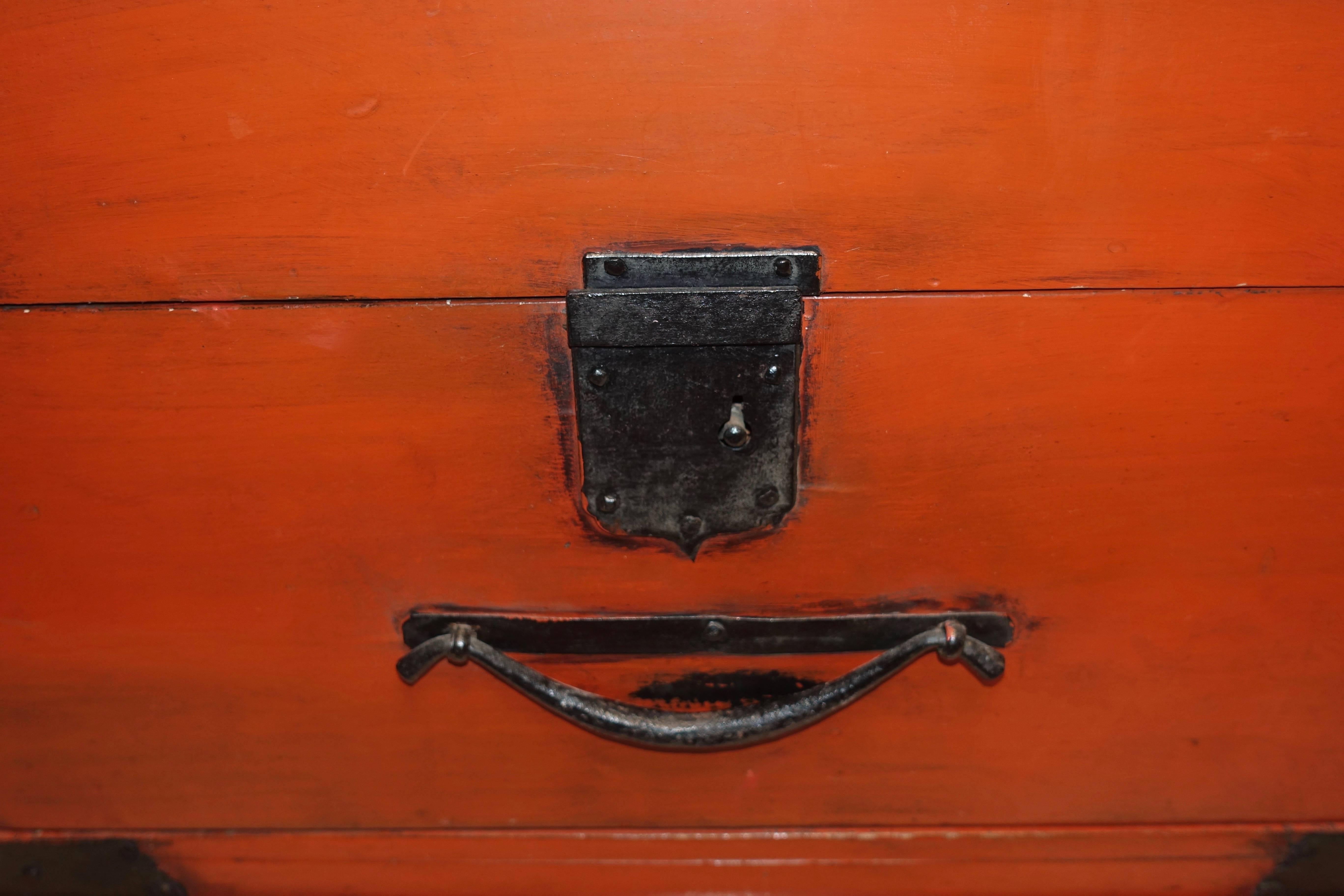 Pair of Japanese Lacquered Trunks or Tables on Custom Stands, 19th Century For Sale 1