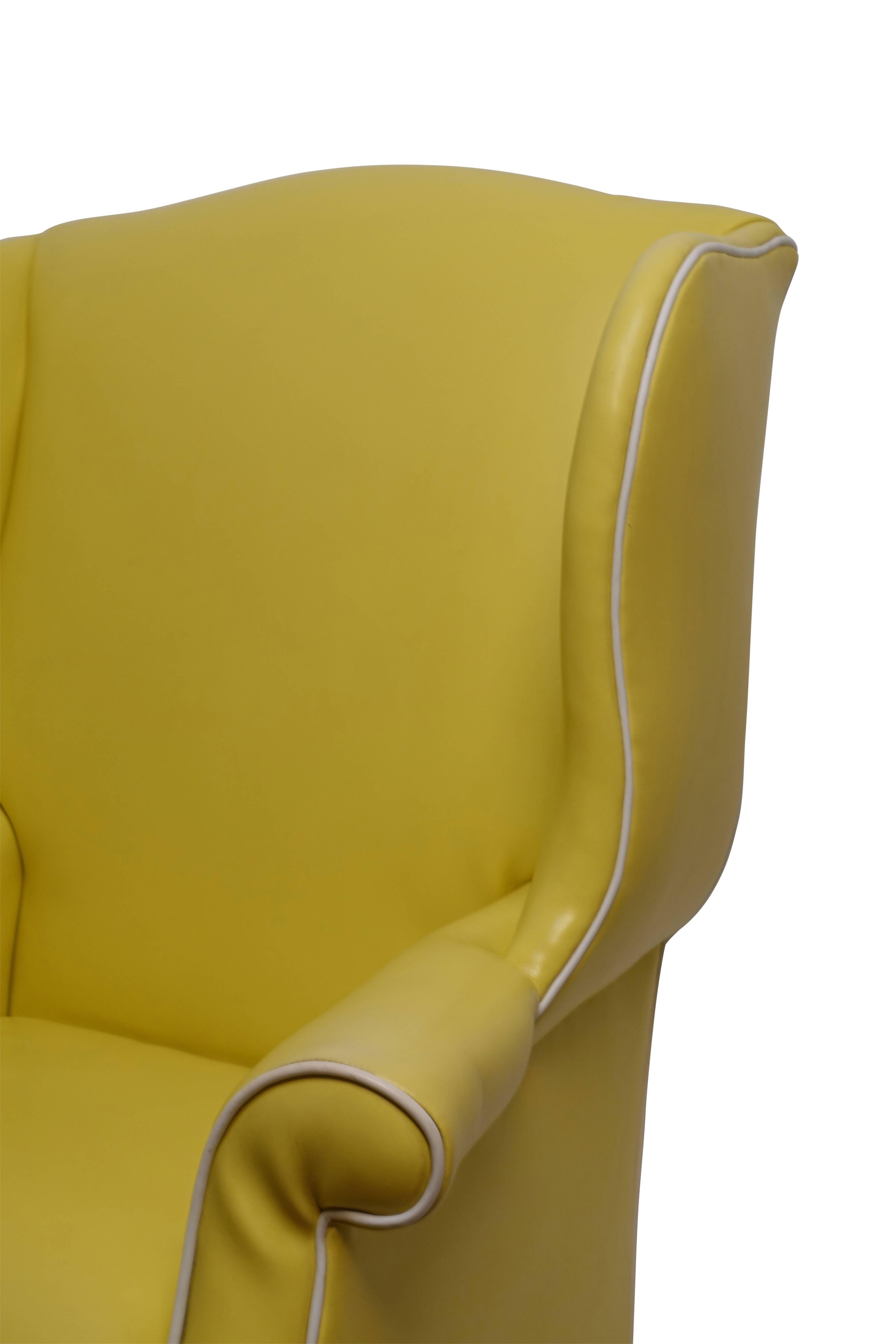 20th Century Pair of Georgian Style Yellow Vinyl Wingback Chairs with Piping Detail, 1960s
