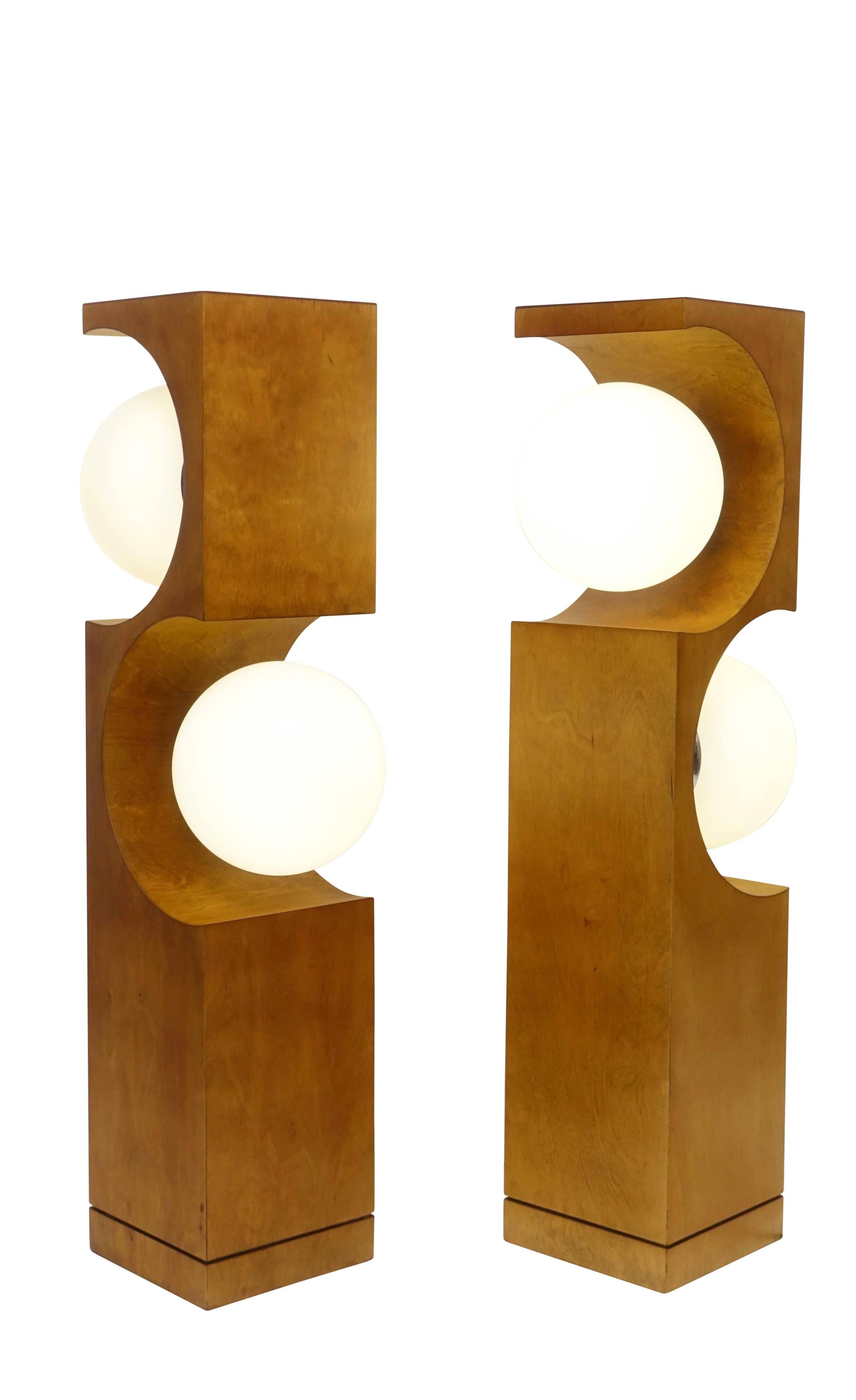 Mid-Century Modern Pair of Mid-20th Century Milo Baughman Wood Cut-Out Lamps