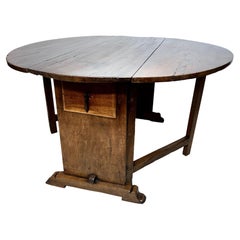 Antique 18th Century Italian Drop Leaf Walnut Round Dining Table