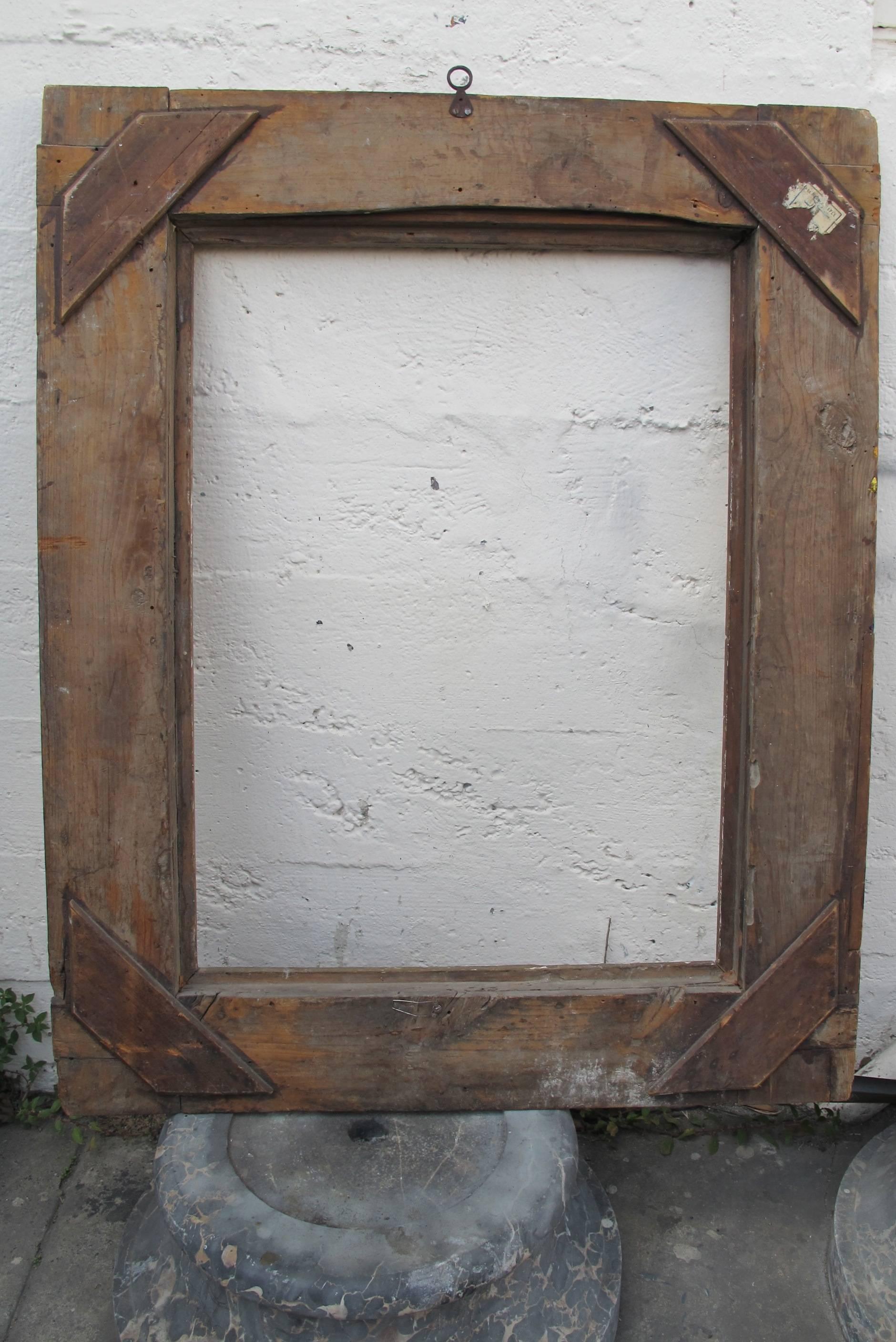 Large Spanish Colonial Carved and Gilt Frame, 18th Century In Good Condition In San Francisco, CA