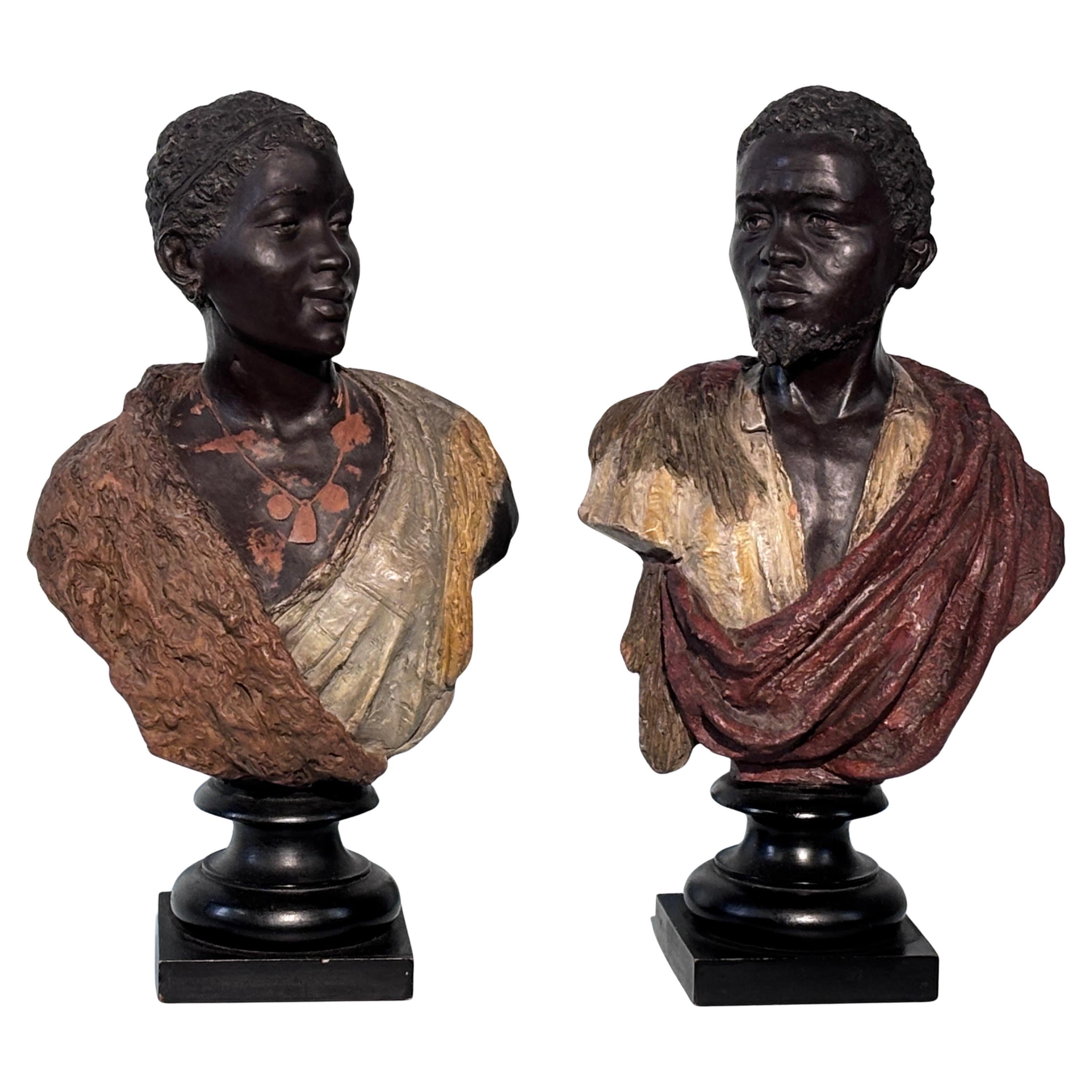 Paar polychrome Terrakotta-Büsten von Friedrich Goldscheider aus dem späten 19. im Angebot
