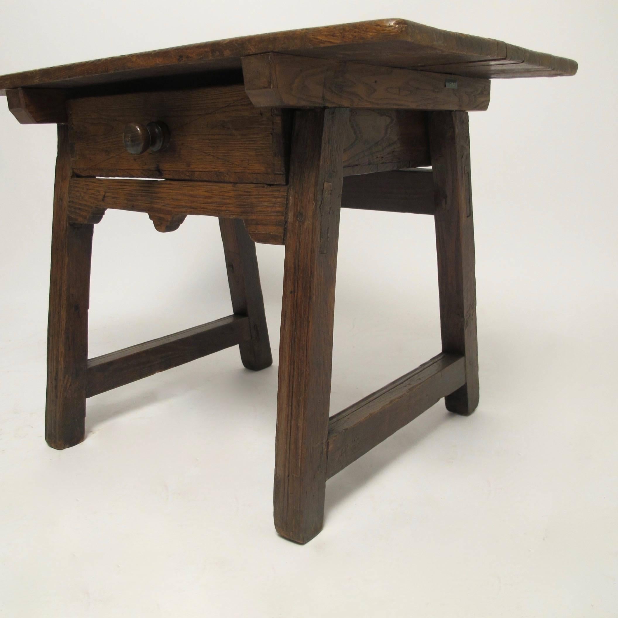 19th Century Mexican Mesquite Wood Side Table 1
