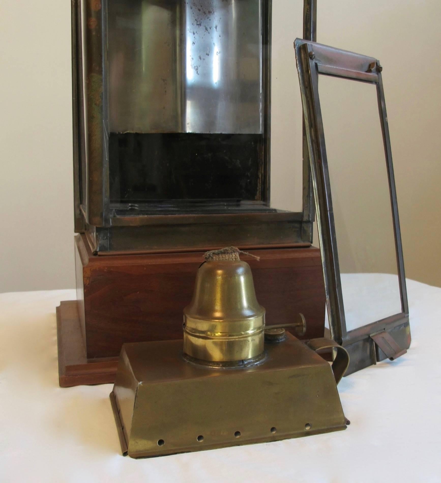 Nautical Brass Ship Lanterns Lamps In Excellent Condition In San Francisco, CA