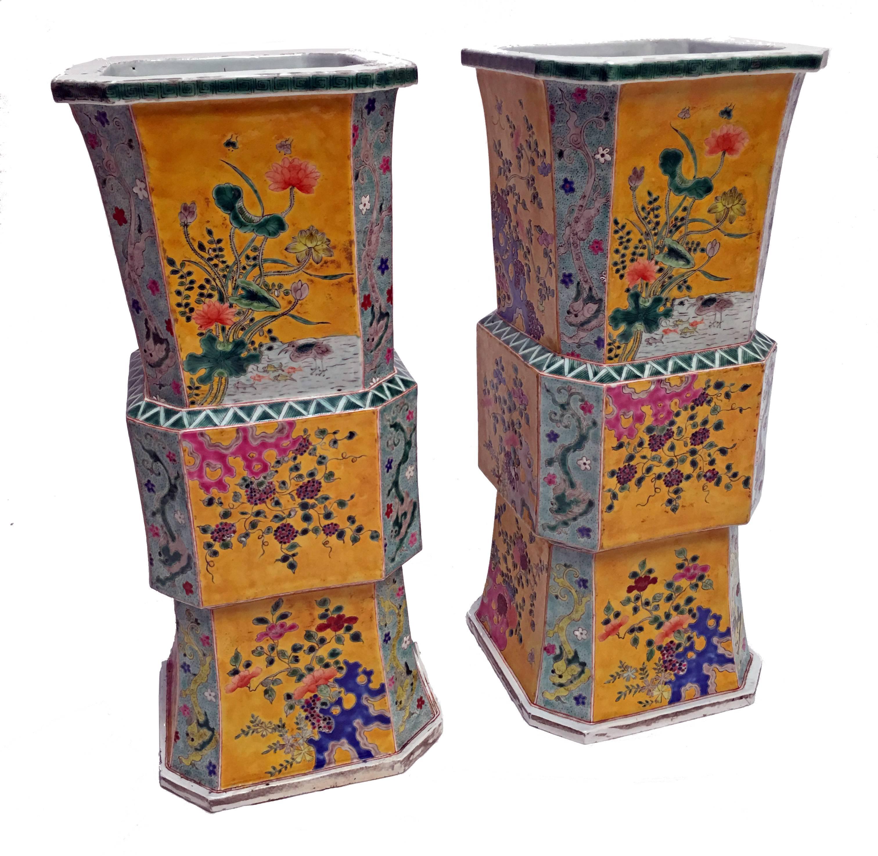 Grande paire de vases Meiji japonais du 19ème siècle en vente 3