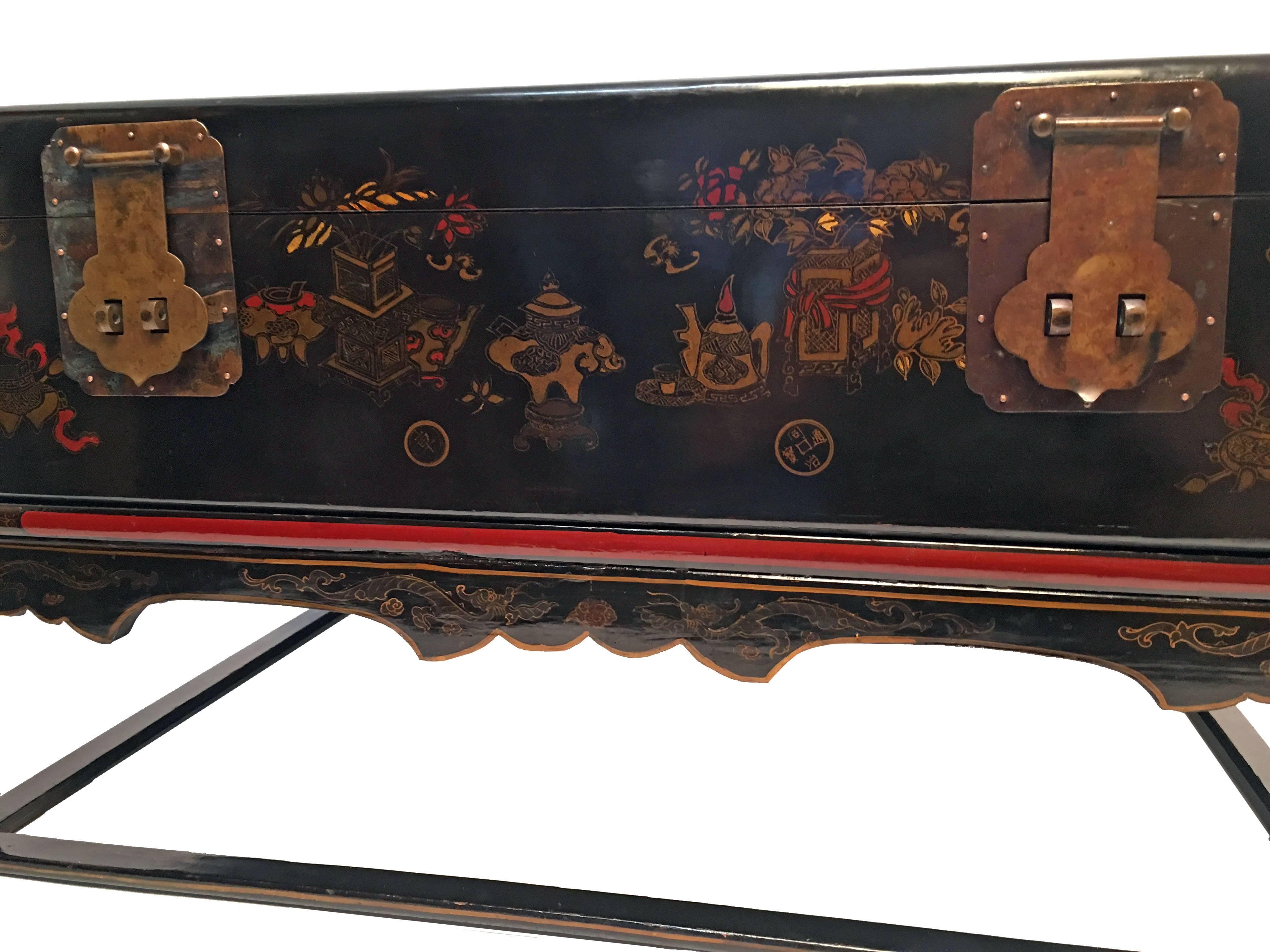 Hand-Painted Chinese 19th Century Lacquered Robe Trunk on Later Custom Stand as Coffee Table