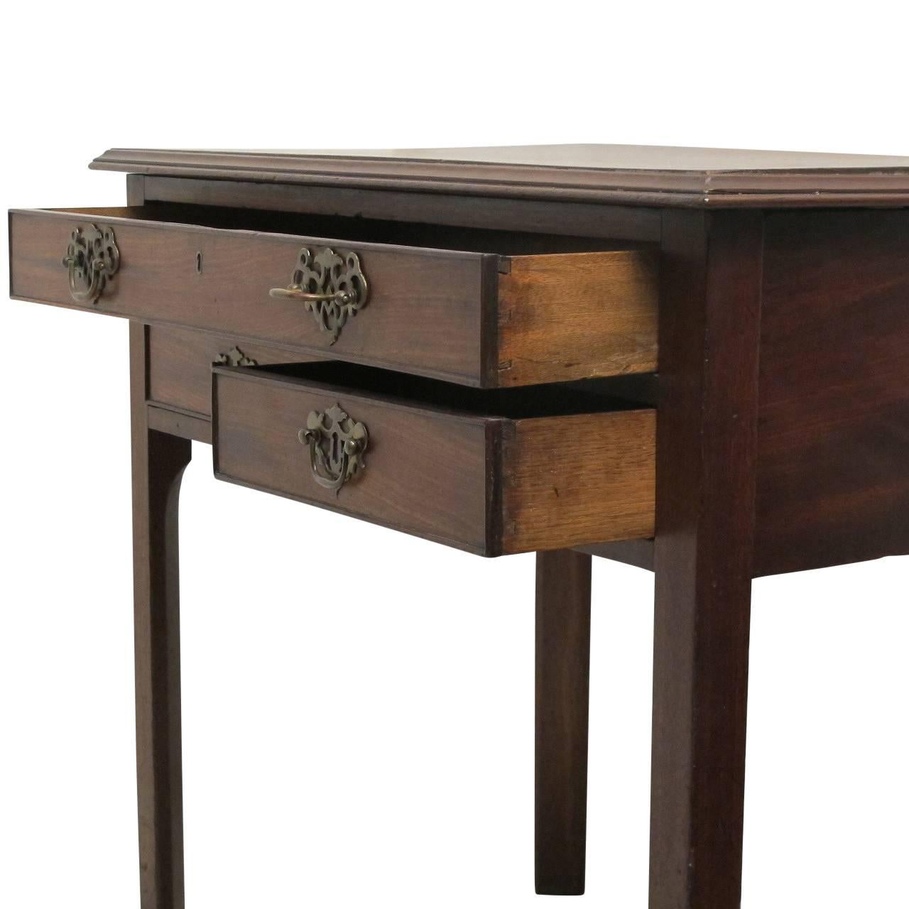 19th Century Georgian Mahogany Side Table In Excellent Condition In San Francisco, CA