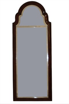 Queen Anne Figured Walnut Mirror, England, 18th Century