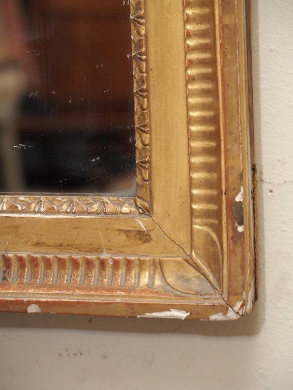 19th Century Neoclassical French Giltwood Mirror In Good Condition For Sale In New Orleans, LA