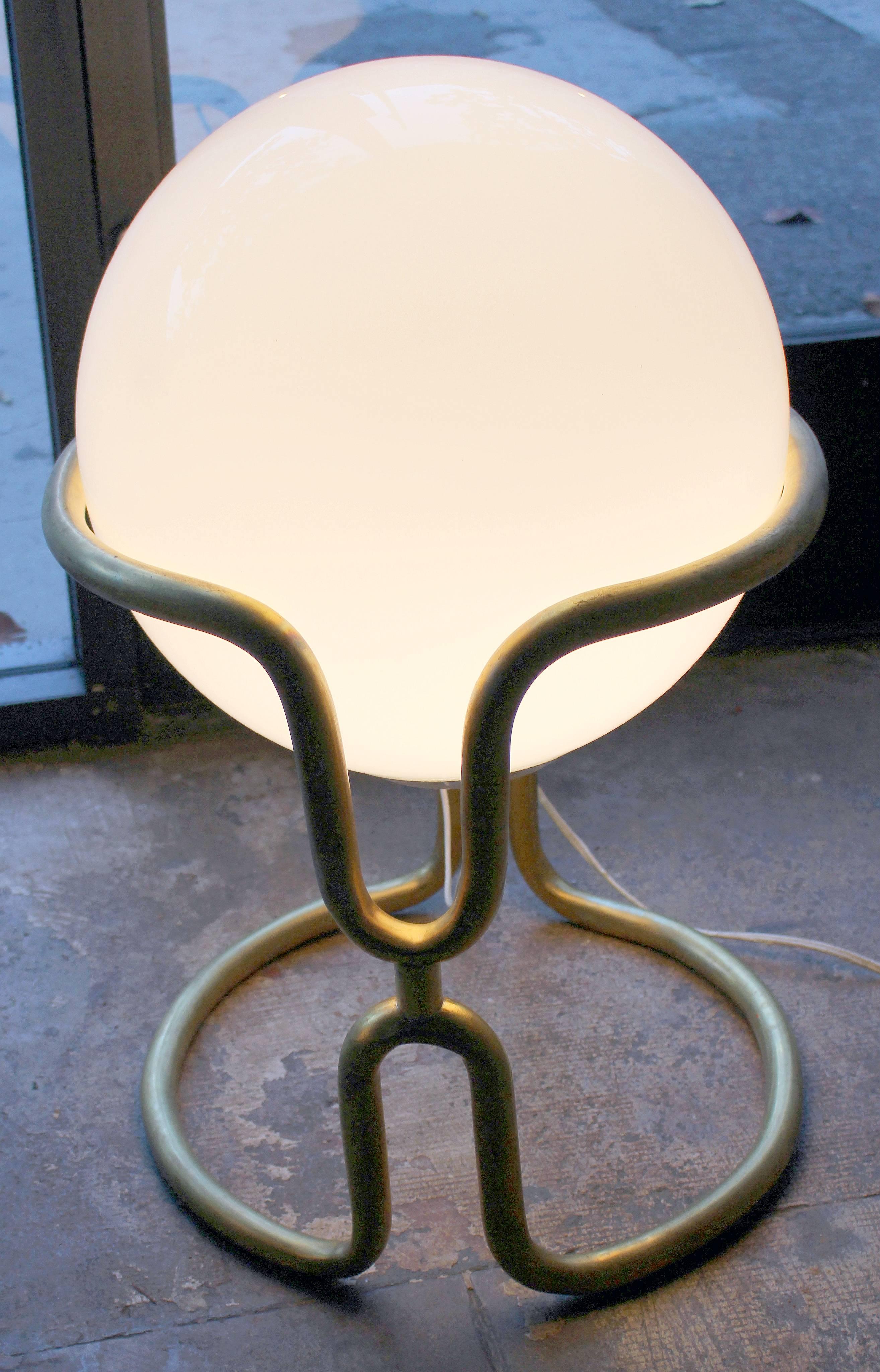 Italian Floor Lamp Attributed to Stilnovo In Excellent Condition In Los Angeles, CA