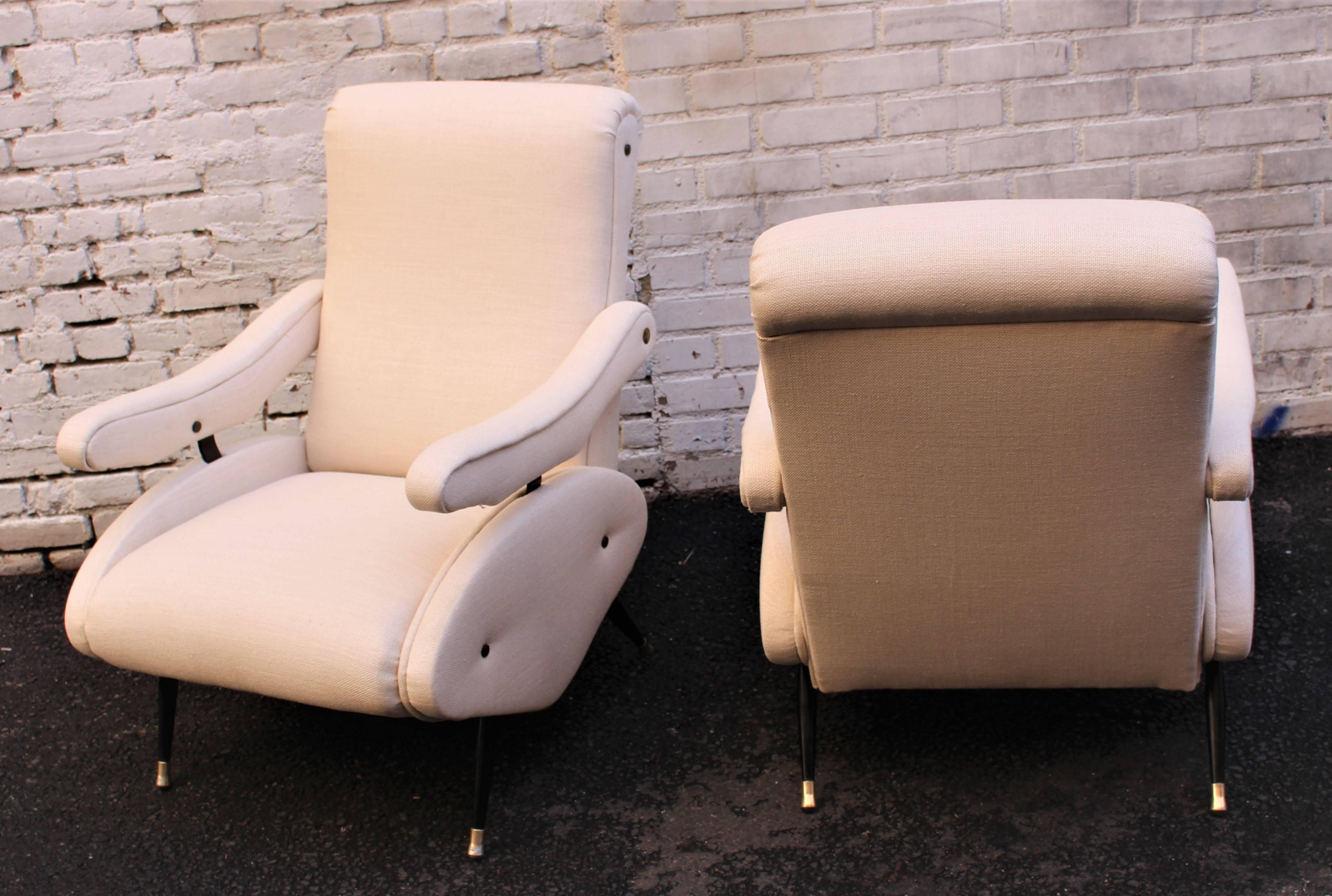 Italian Recliner Chairs In Excellent Condition In Los Angeles, CA