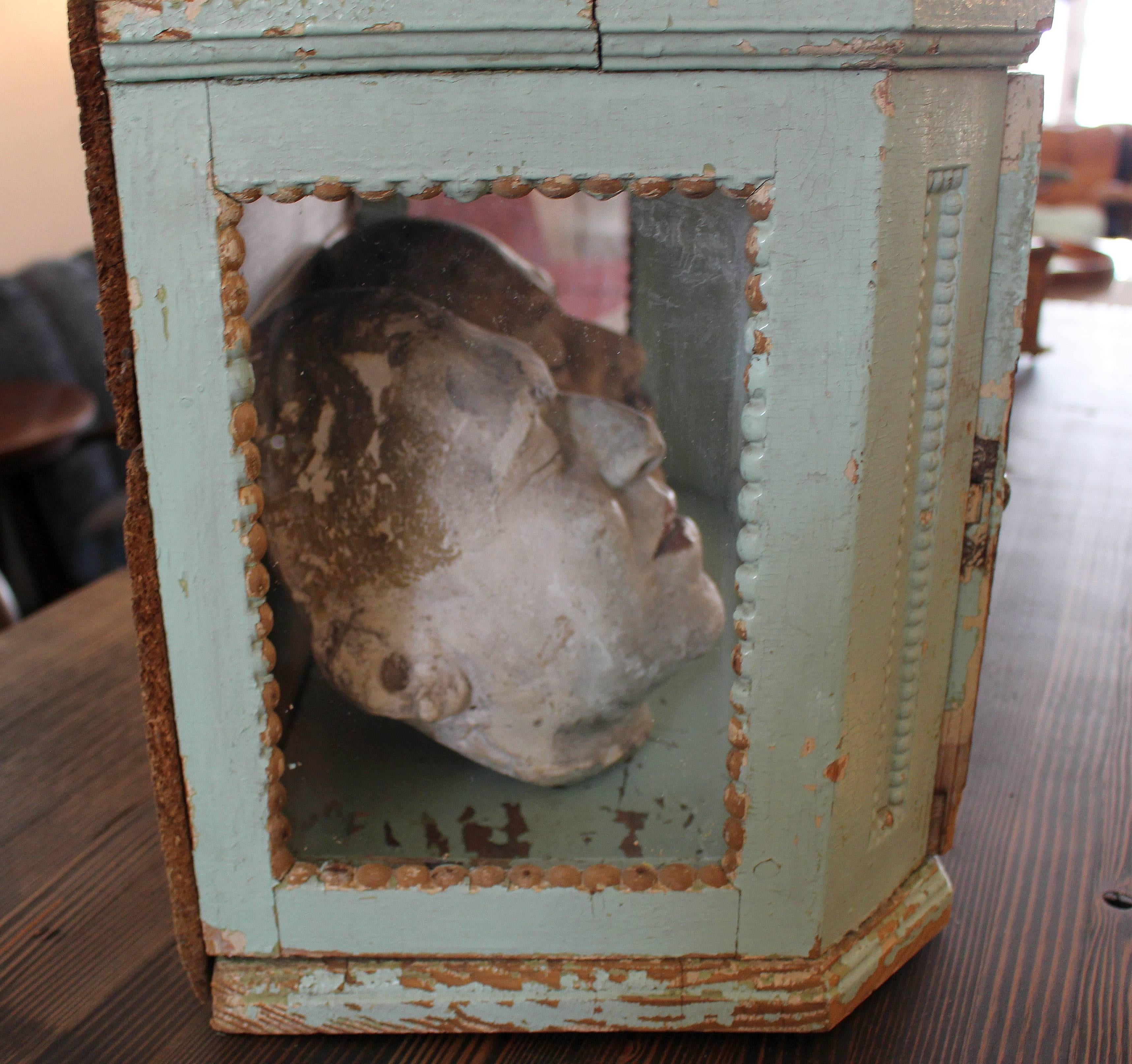 Juego de cinco máscaras mortuorias italianas antiguas de yeso fundido Art Decó en venta