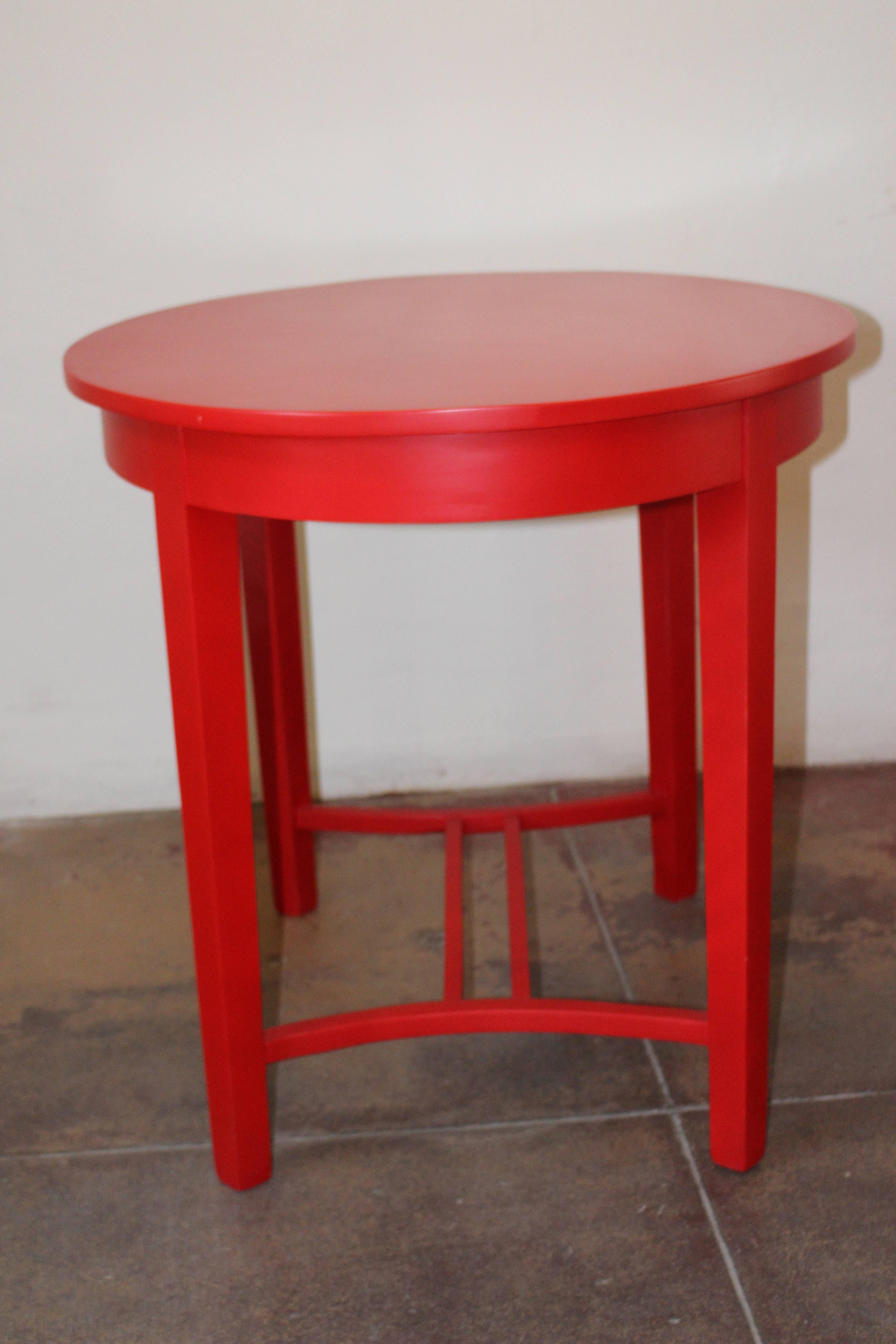 French Art Deco Side Table In Excellent Condition In Los Angeles, CA