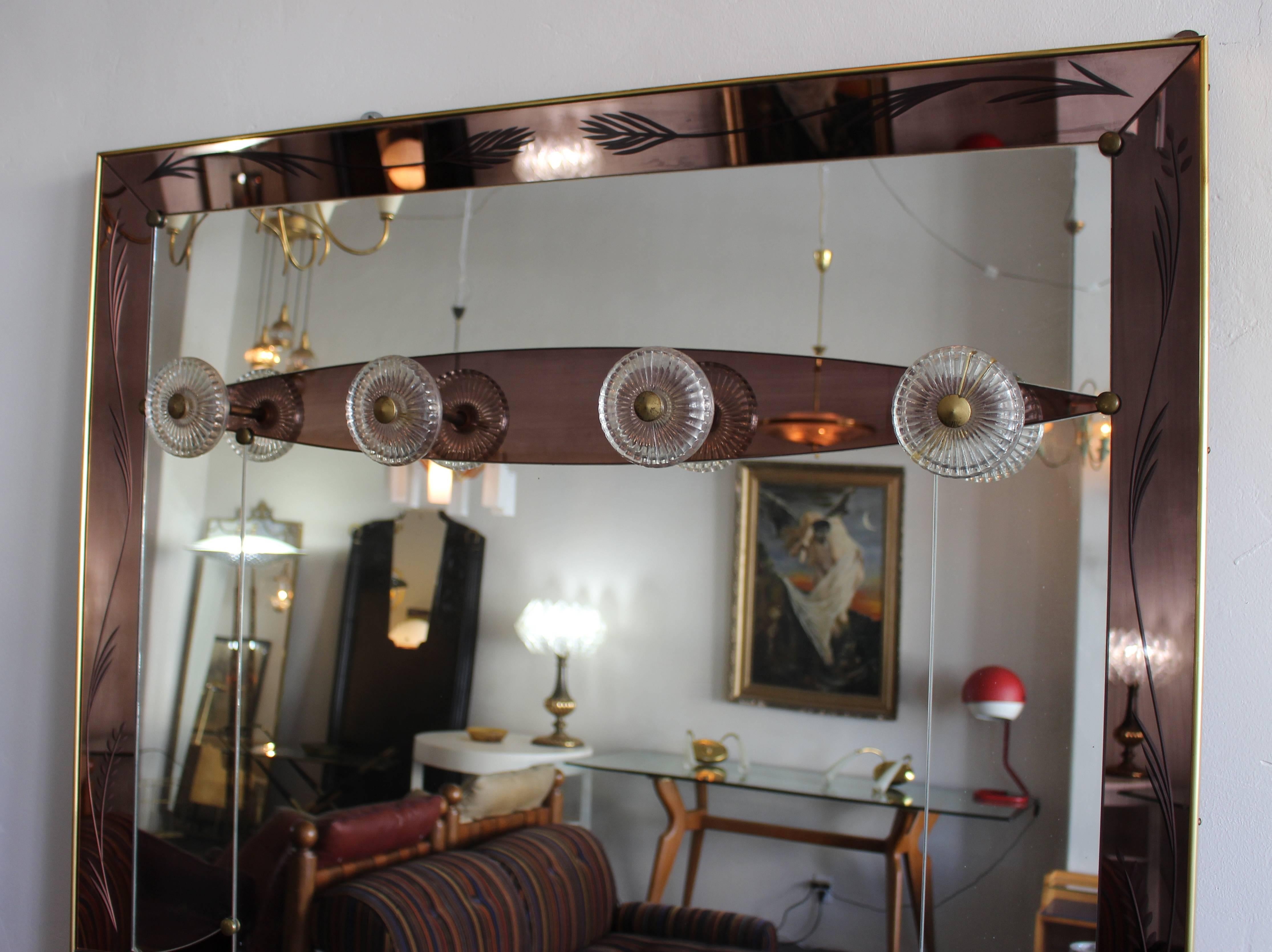 Italian Wall Mirror in Style of Max Ingrand for Fontana Arte In Good Condition For Sale In Los Angeles, CA