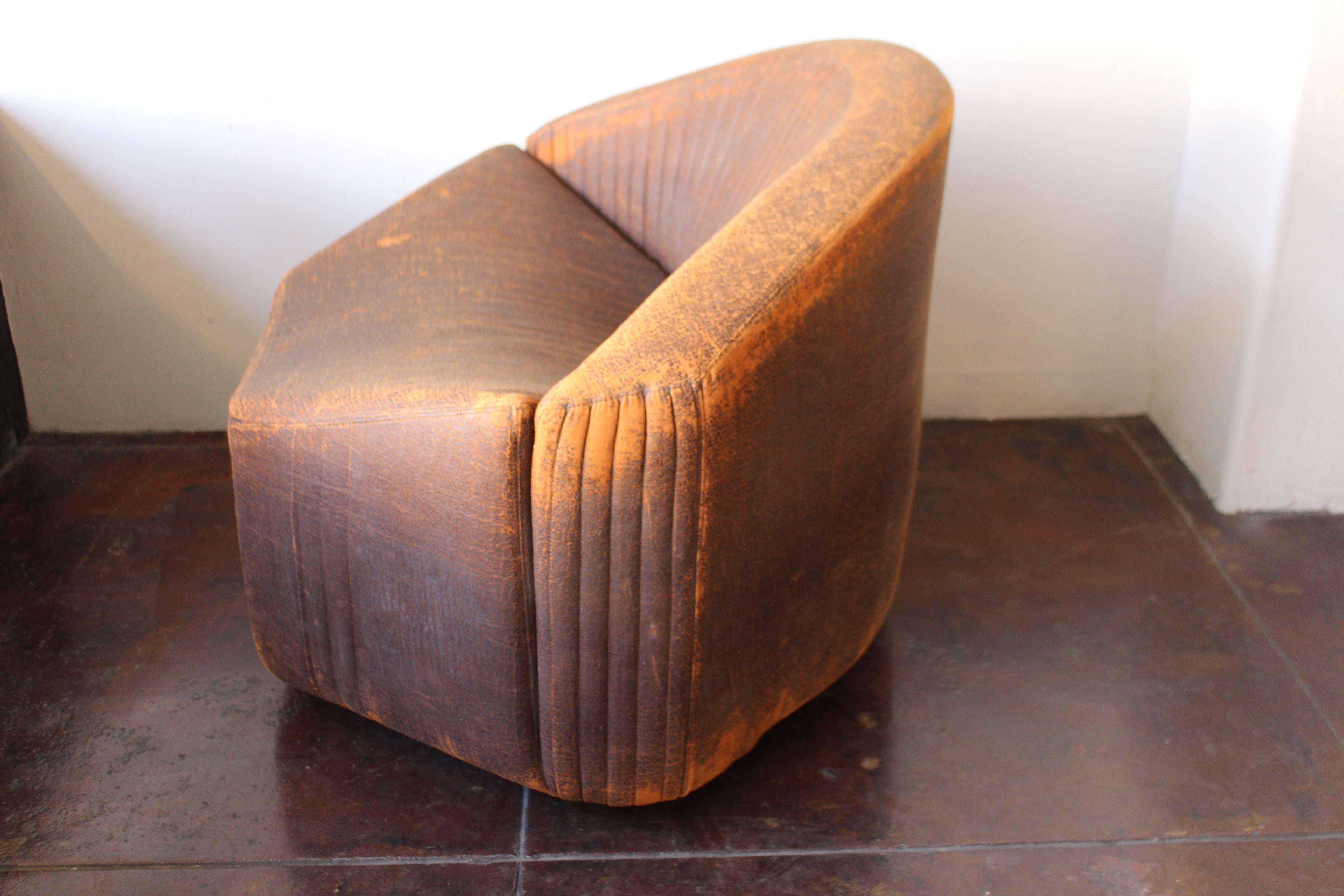 Giovani Offredi  chaise design créée par Condit. la chaise est en état d'origine et très confortable. 
    Expédition vers les États-Unis continentaux 450