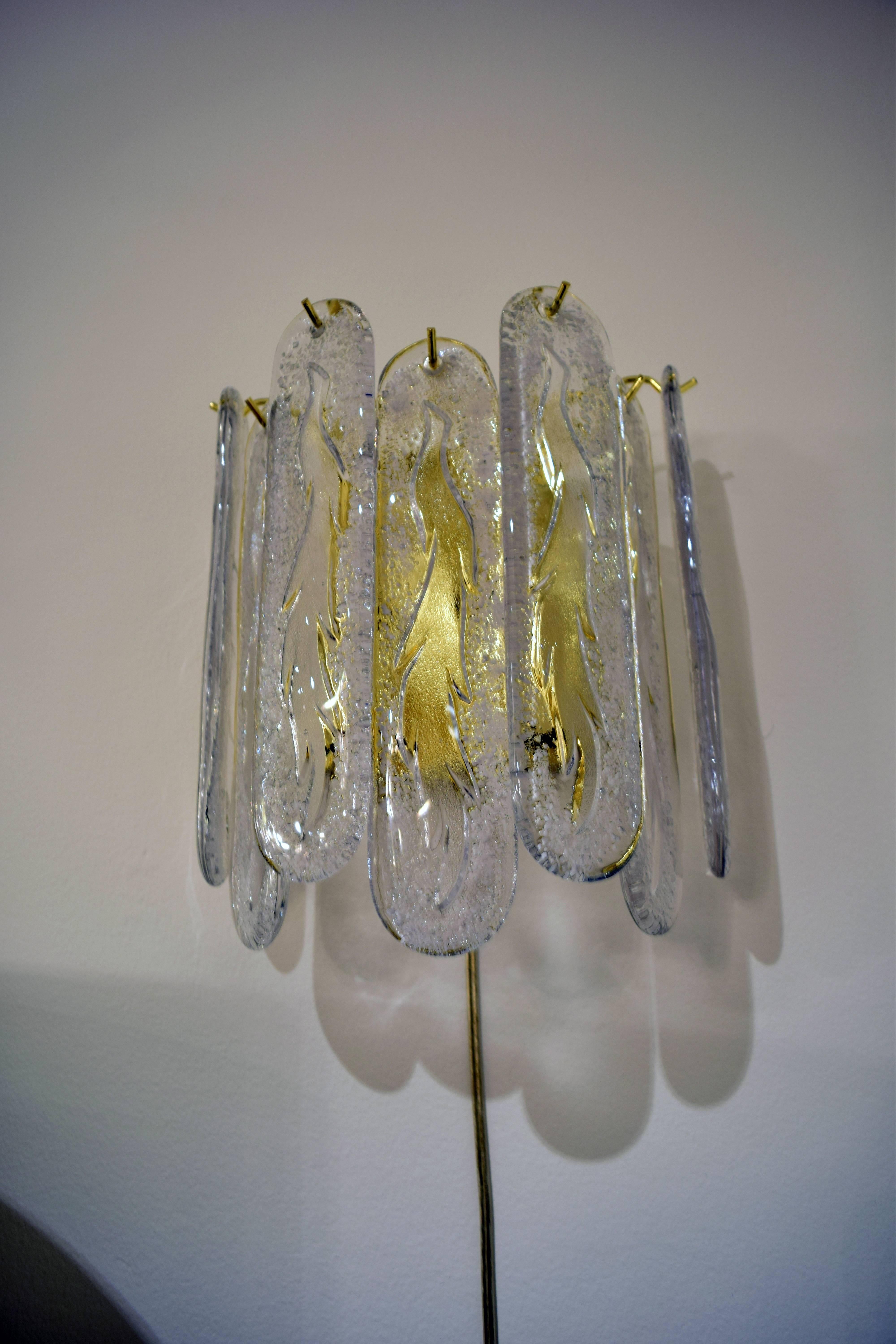 Pair of Brass and Frosted Crystal Mazzega Style Venini Sconces In Good Condition In New York, NY