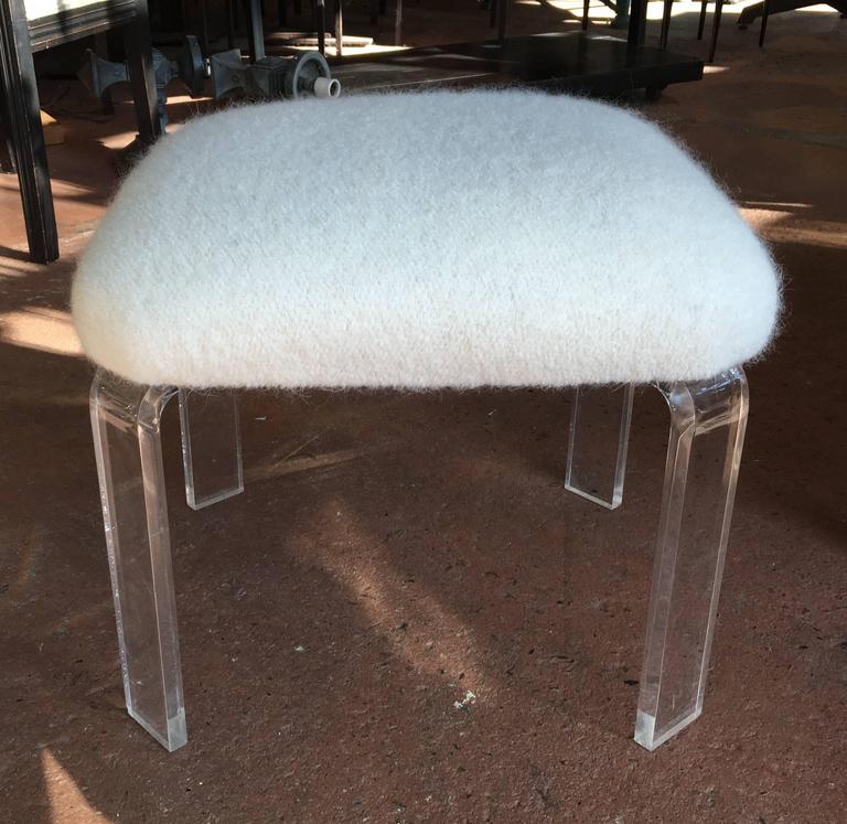 Lucite Ottoman with Natural White Alpaca Boucle Upholstery at 1stDibs