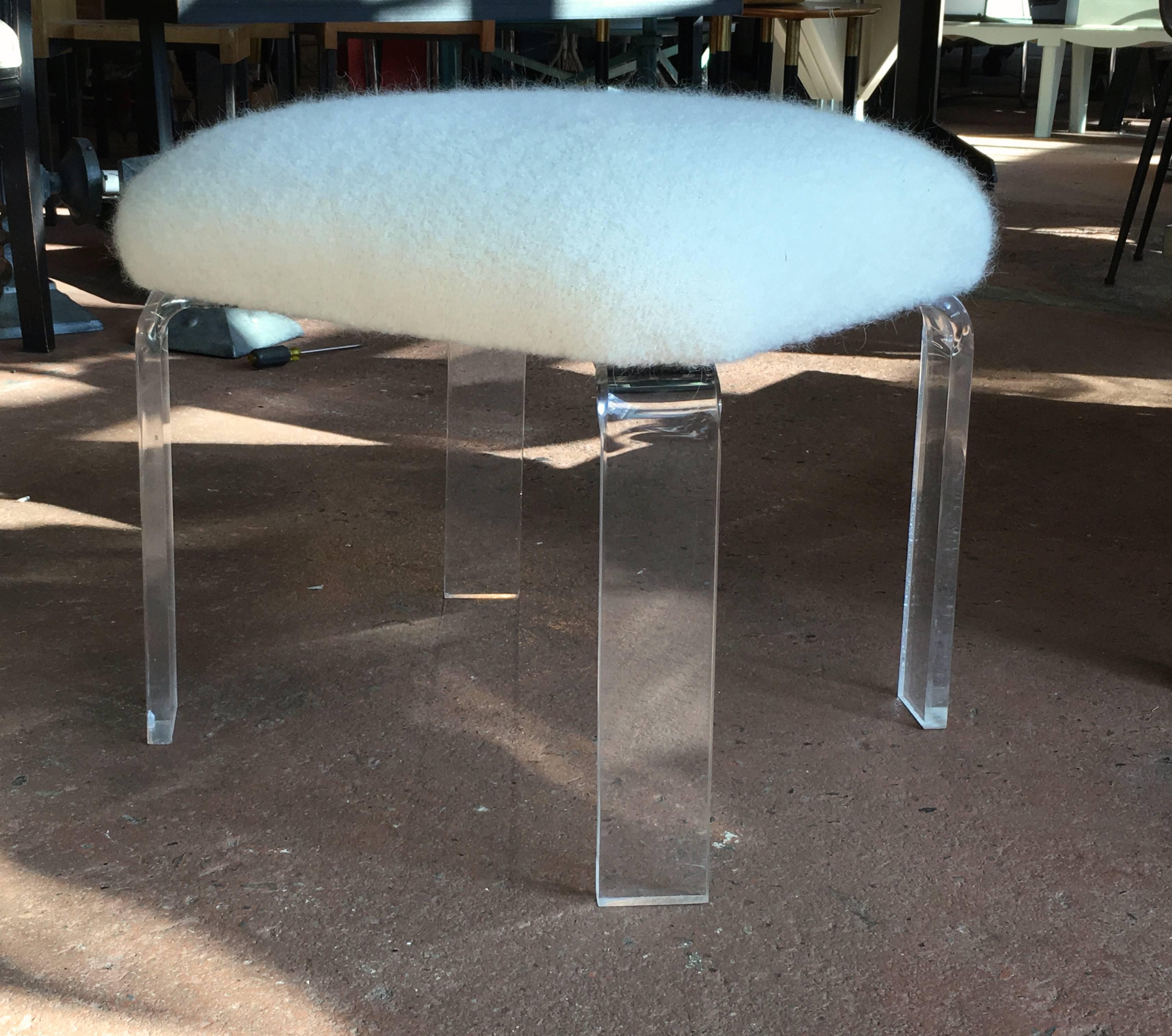 Mid-Century Modern Lucite Ottoman with Natural White Alpaca Boucle Upholstery