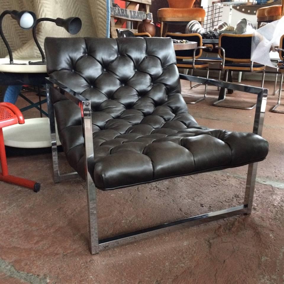 Late 20th Century Pair of Chrome and Tufted Leather Lounge Chairs, Milo Baughman
