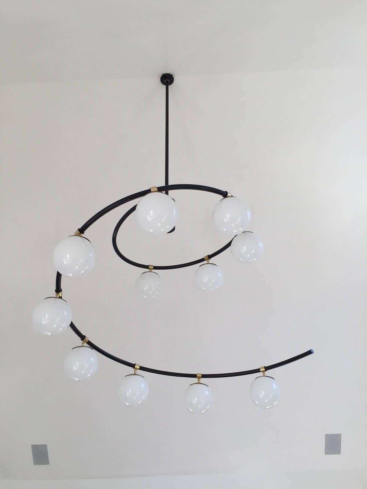 North American Avantgarden Large Spiral Chandelier w/ Brass Fittings and Glass Globes  For Sale