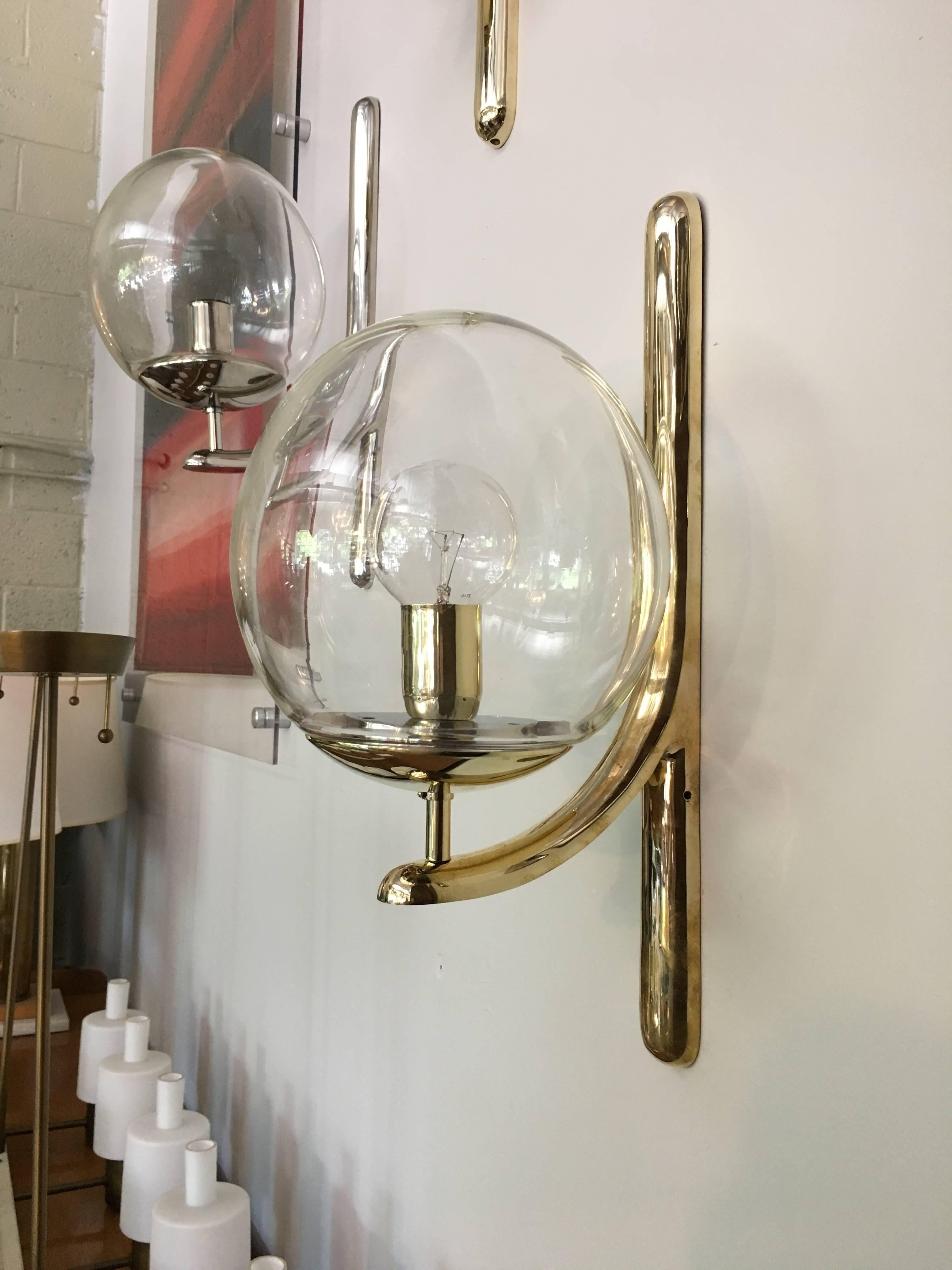 Large Signed Venini Cast Brass Wall Sconces with Glass Ball Shades In Excellent Condition In Pound Ridge, NY