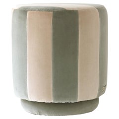 Pouf ottomano moderno organico a righe GEMMA in velluto verde e sabbia