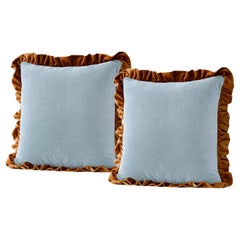 Jasper Blue & Brown - Set aus 2 handgefertigten Rüschenkissen aus Samt Deluxe