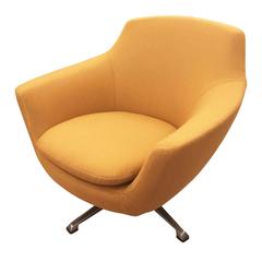 Italian Mid-Century Swivel Chair