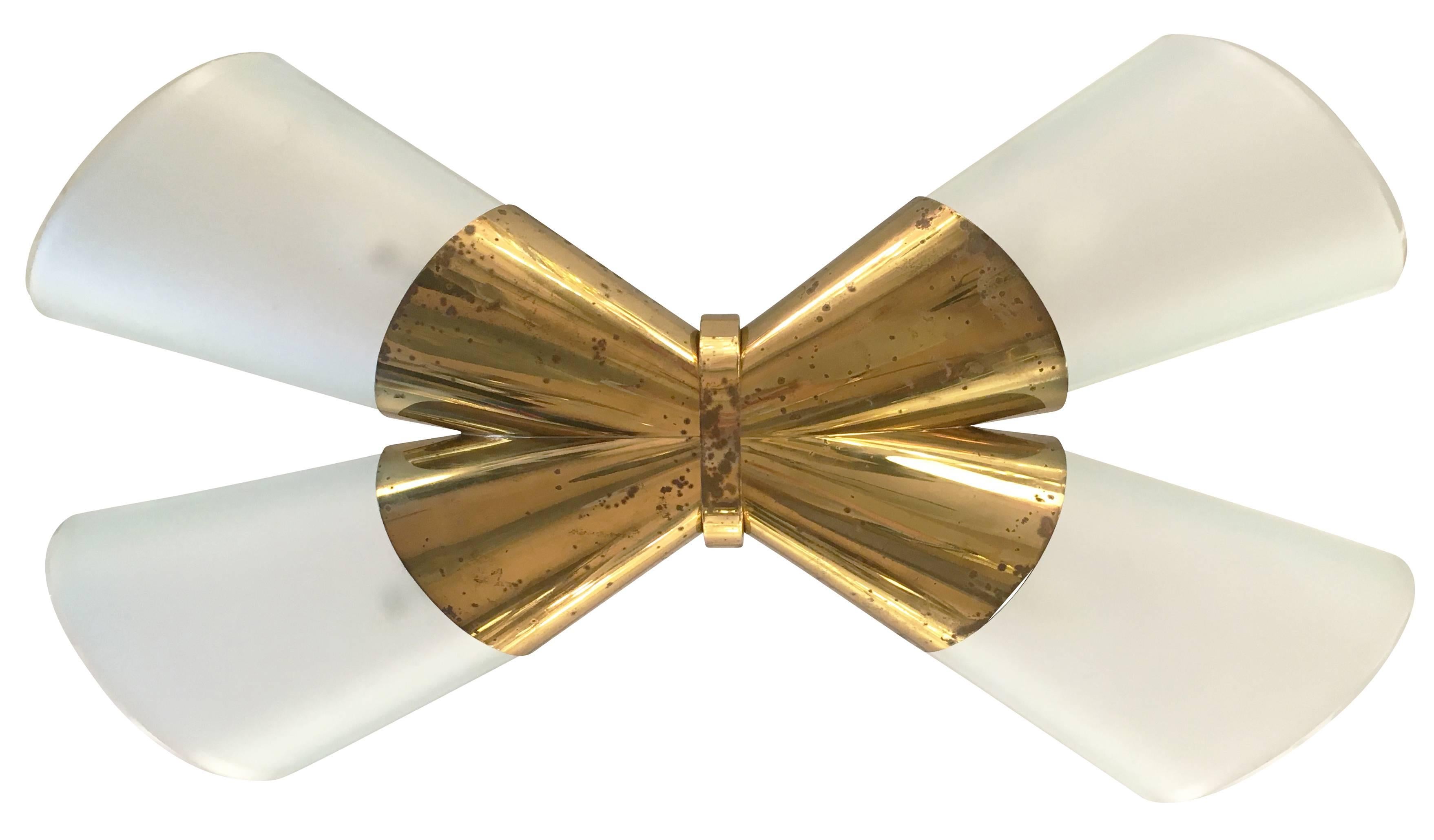 Mid-20th Century “Bow” Chandelier by Max Ingrand for Fontana Arte