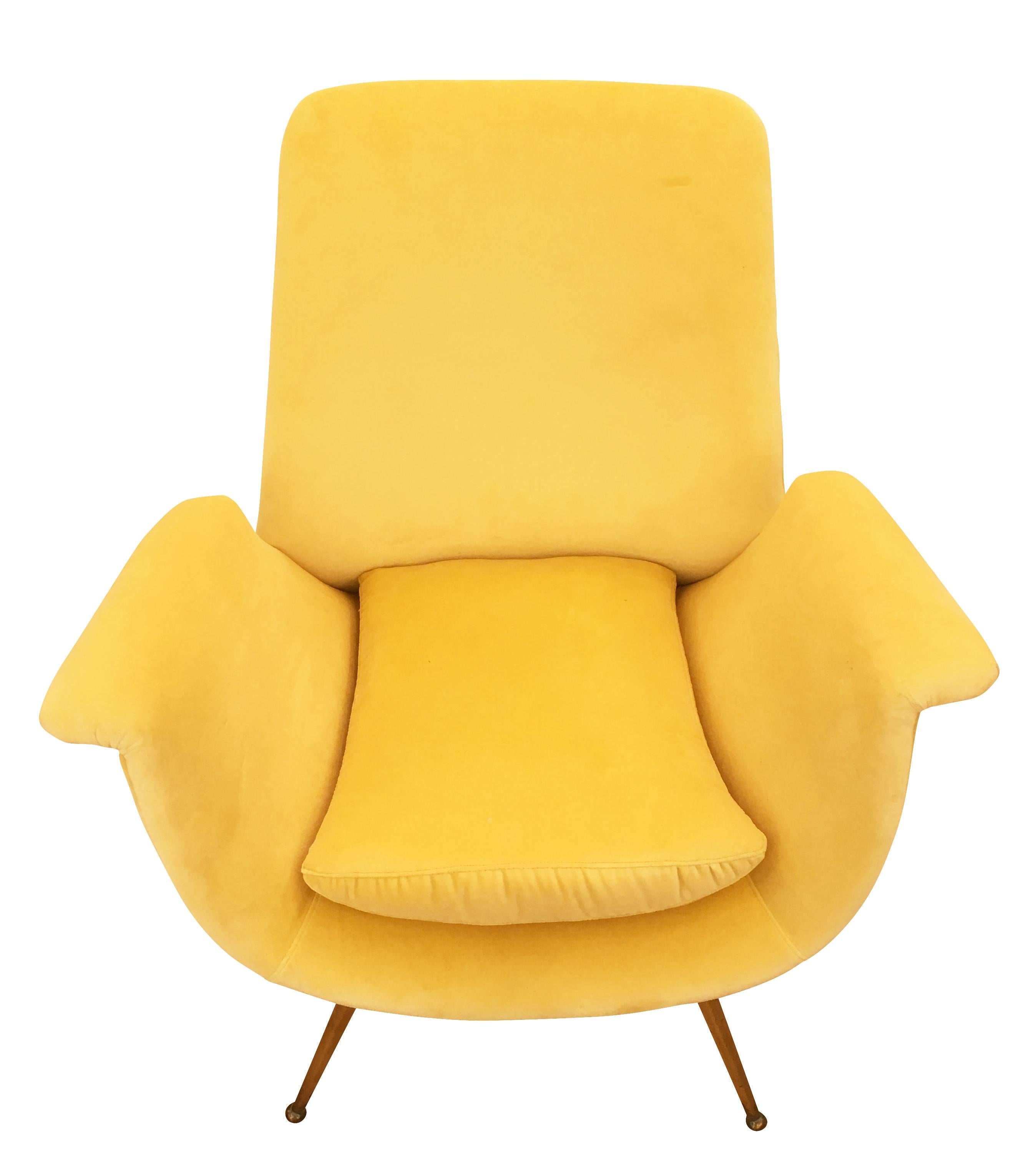 Pair of Canary Velvet Armchairs, Italy, 1960s In Excellent Condition In New York, NY
