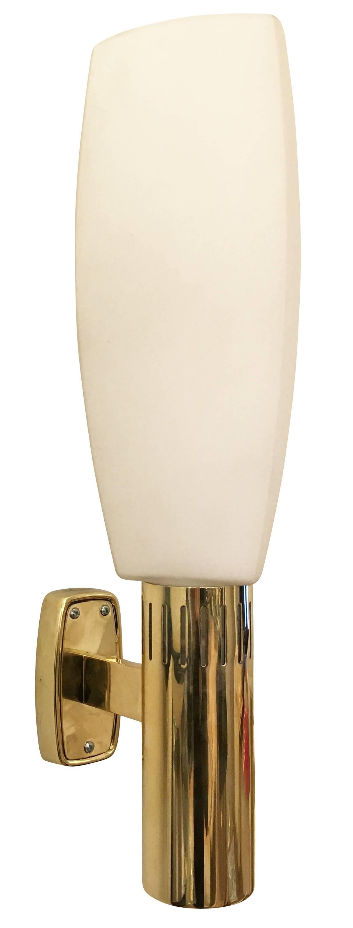 Mid-20th Century Large Brass and Glass Stilnovo Sconces, Italy, 1960s