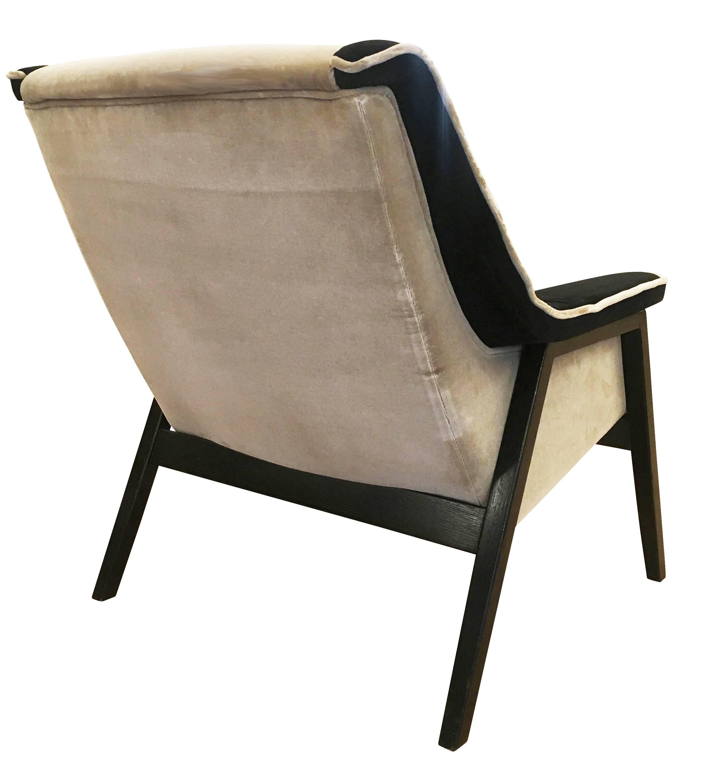 Mid-Century Modern Pair of Midcentury Armchairs in the Manner of Gianfranco Frattini