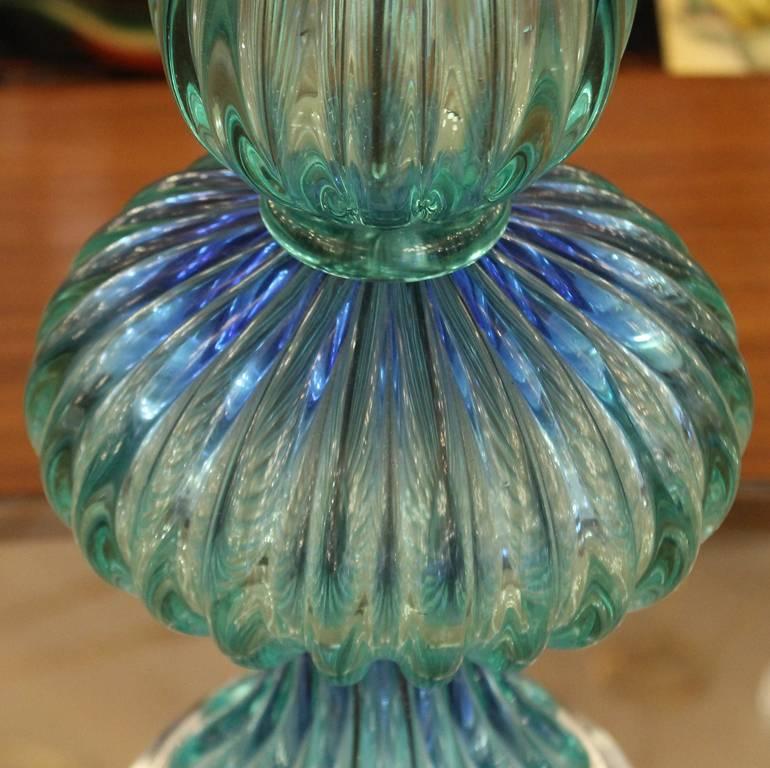 Elegant Murano table lamp with an aqua color glass made in the Sommerso technique. The base has been chrome-plated.