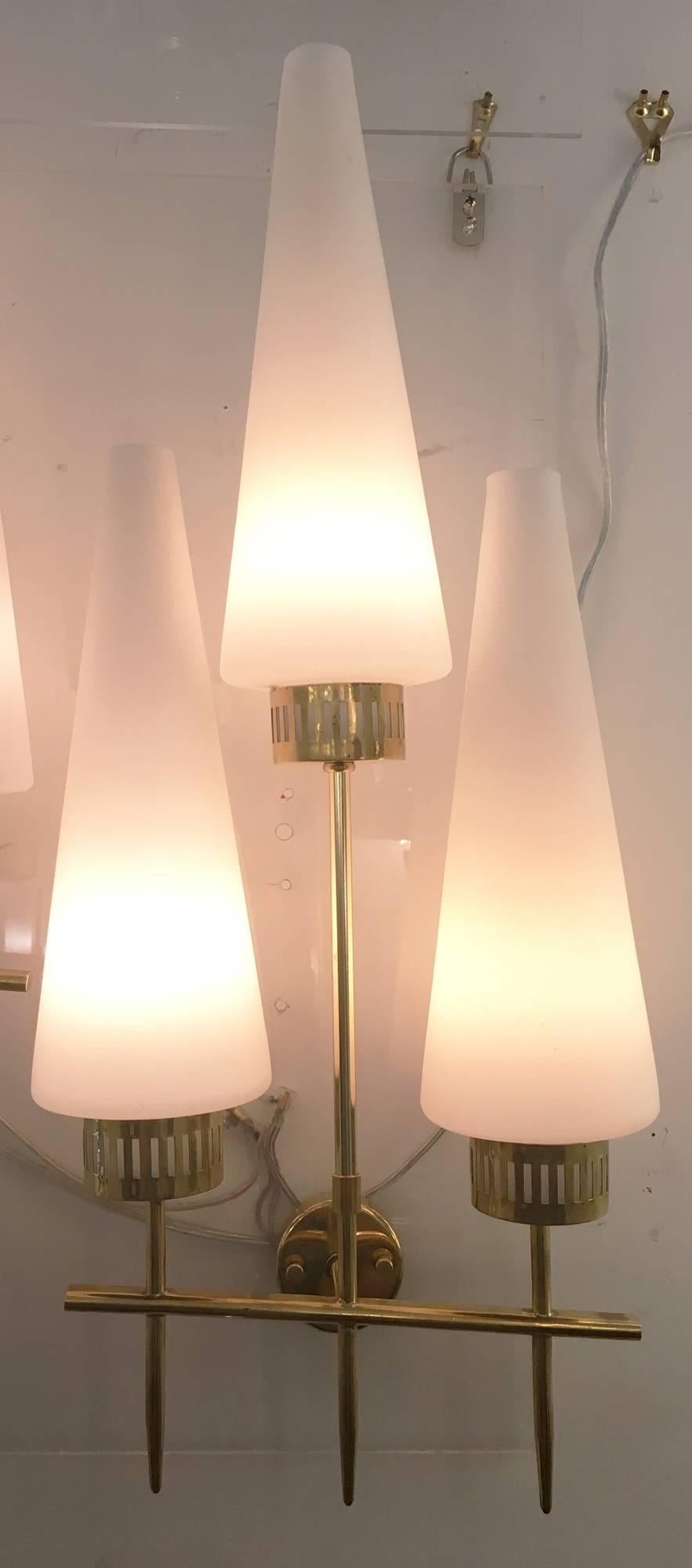 Italian Mid-Century Sconces with Three Conical Glass Shades In Good Condition In New York, NY