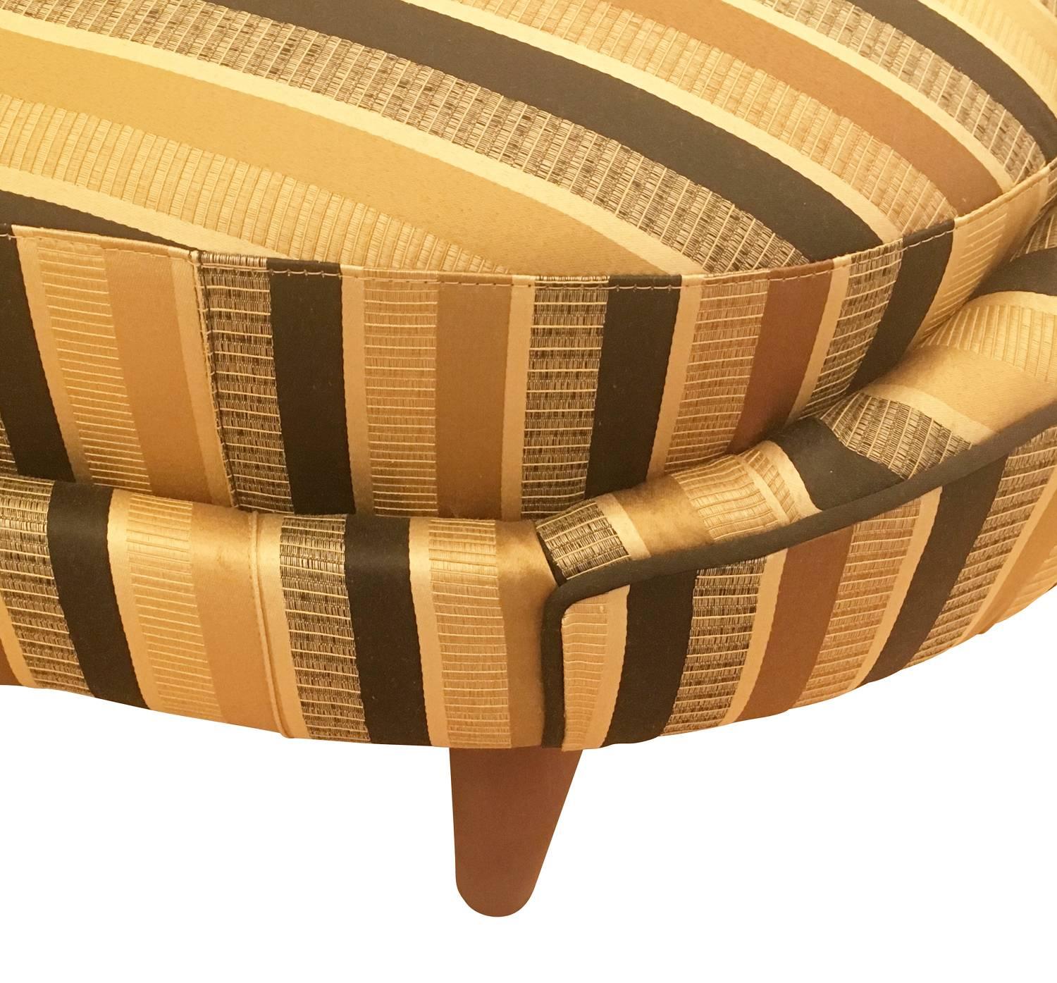 Large Curved Italian Mid-Century Sofa 2