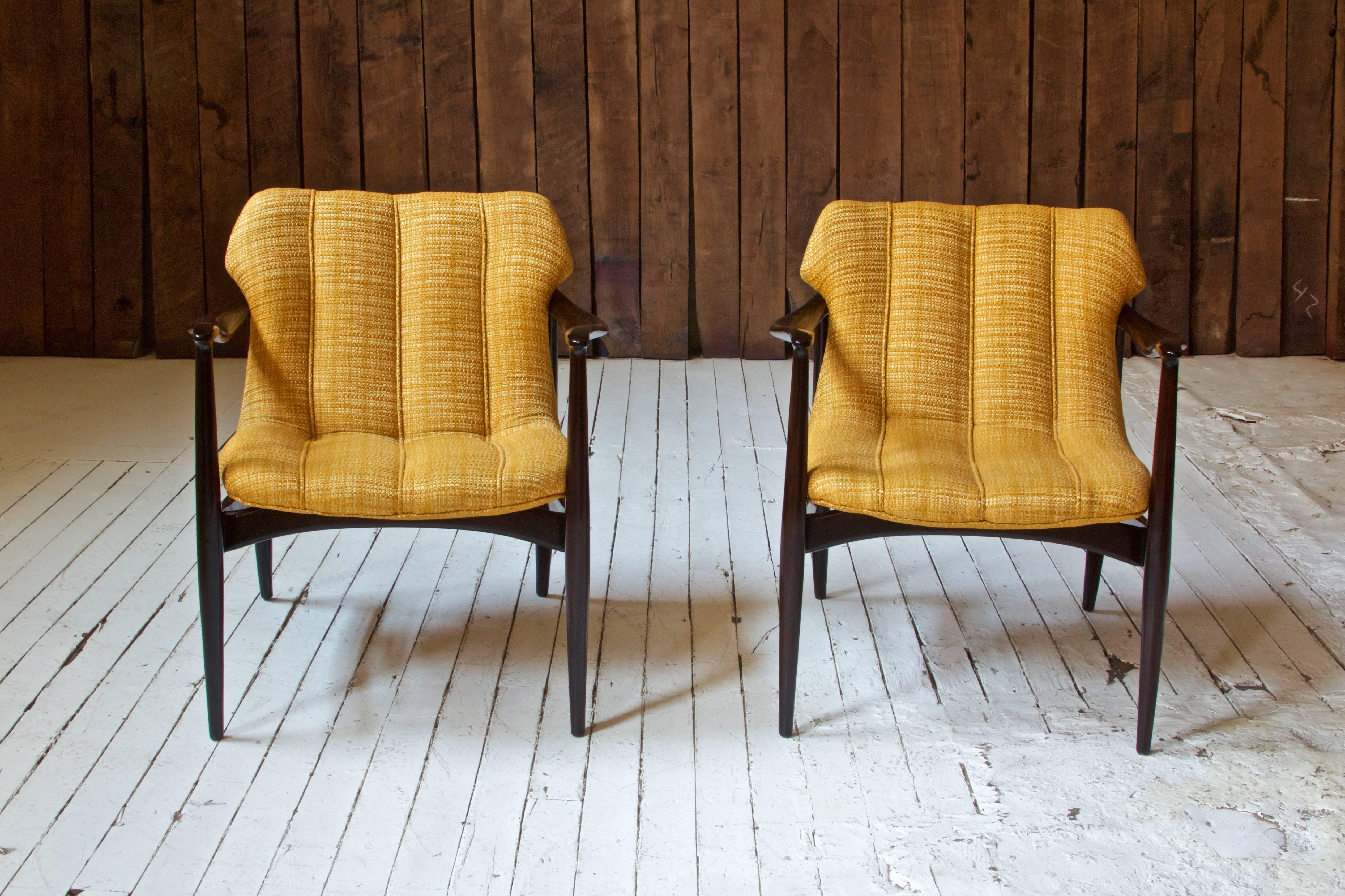 Mid-Century Modern Vintage Pair of Walnut Armchairs by Bertha Schaefer for Singer & Sons, 1960s