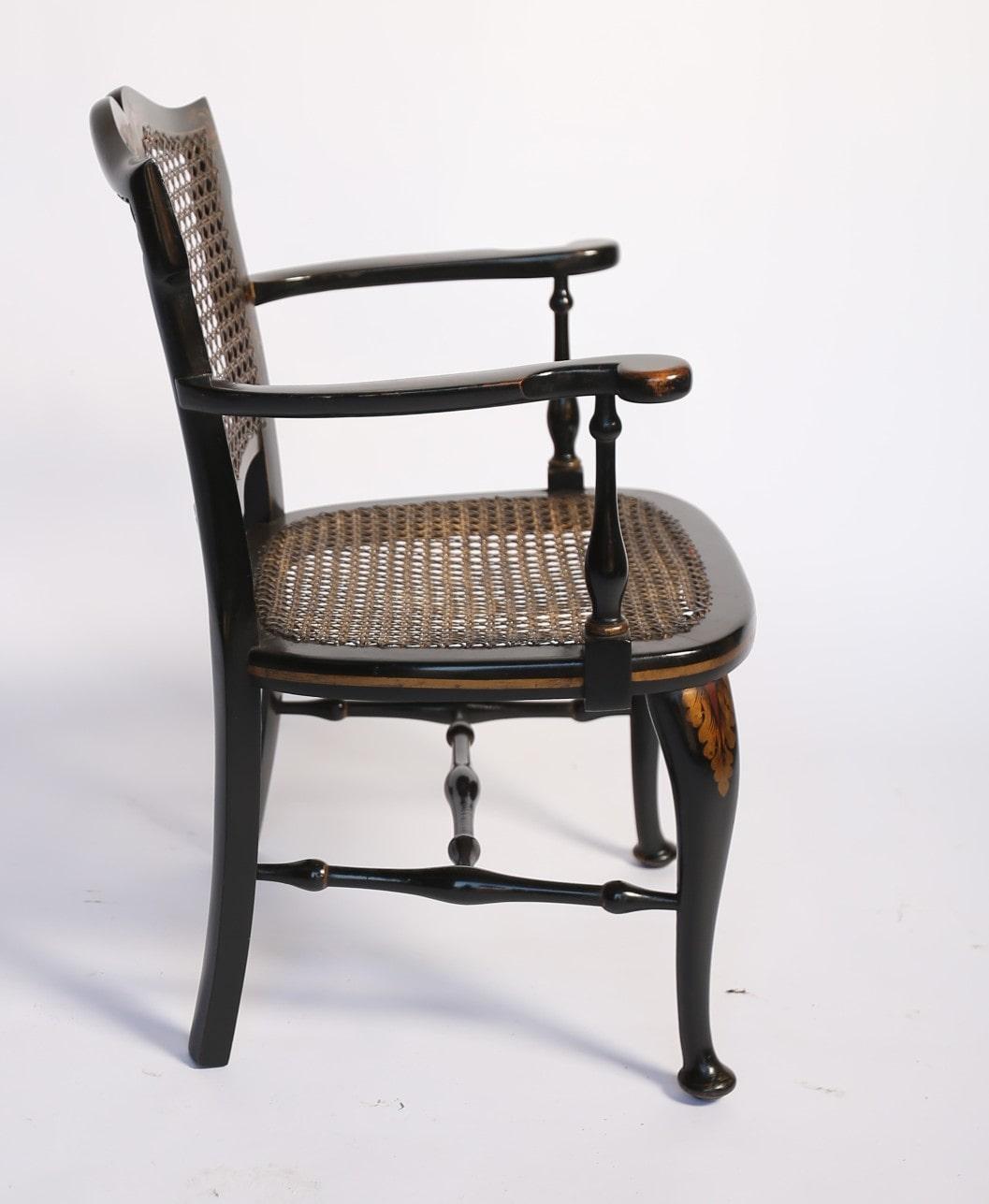 Chaise coudée décorée de Chinoiserie circa 1930 Bon état - En vente à Dereham, GB