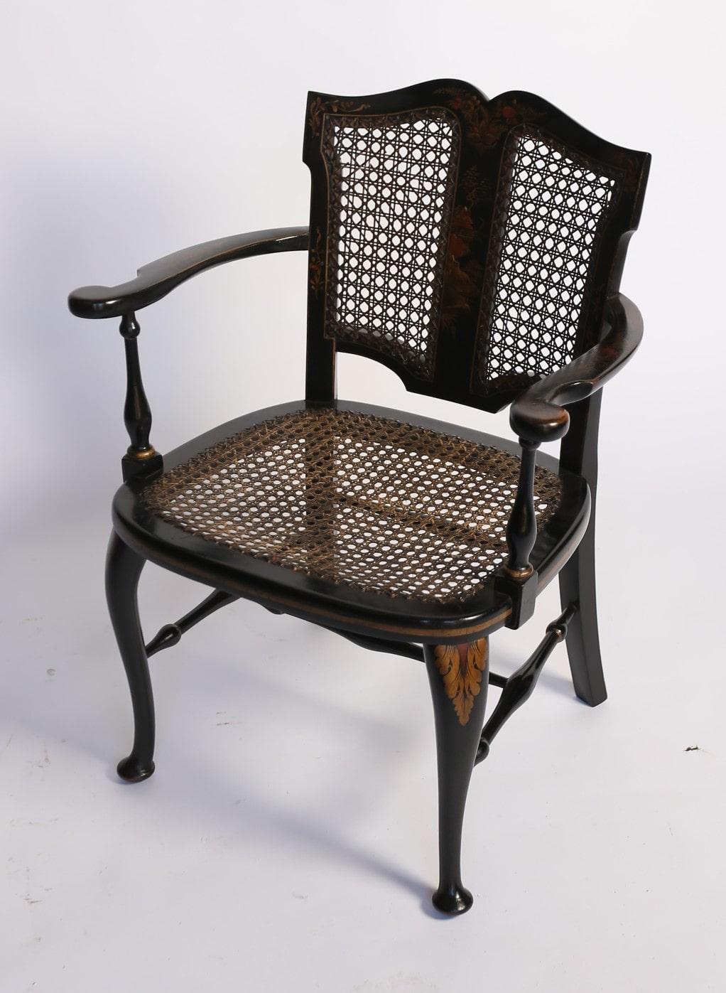 Britannique Chaise coudée décorée de Chinoiserie circa 1930 en vente