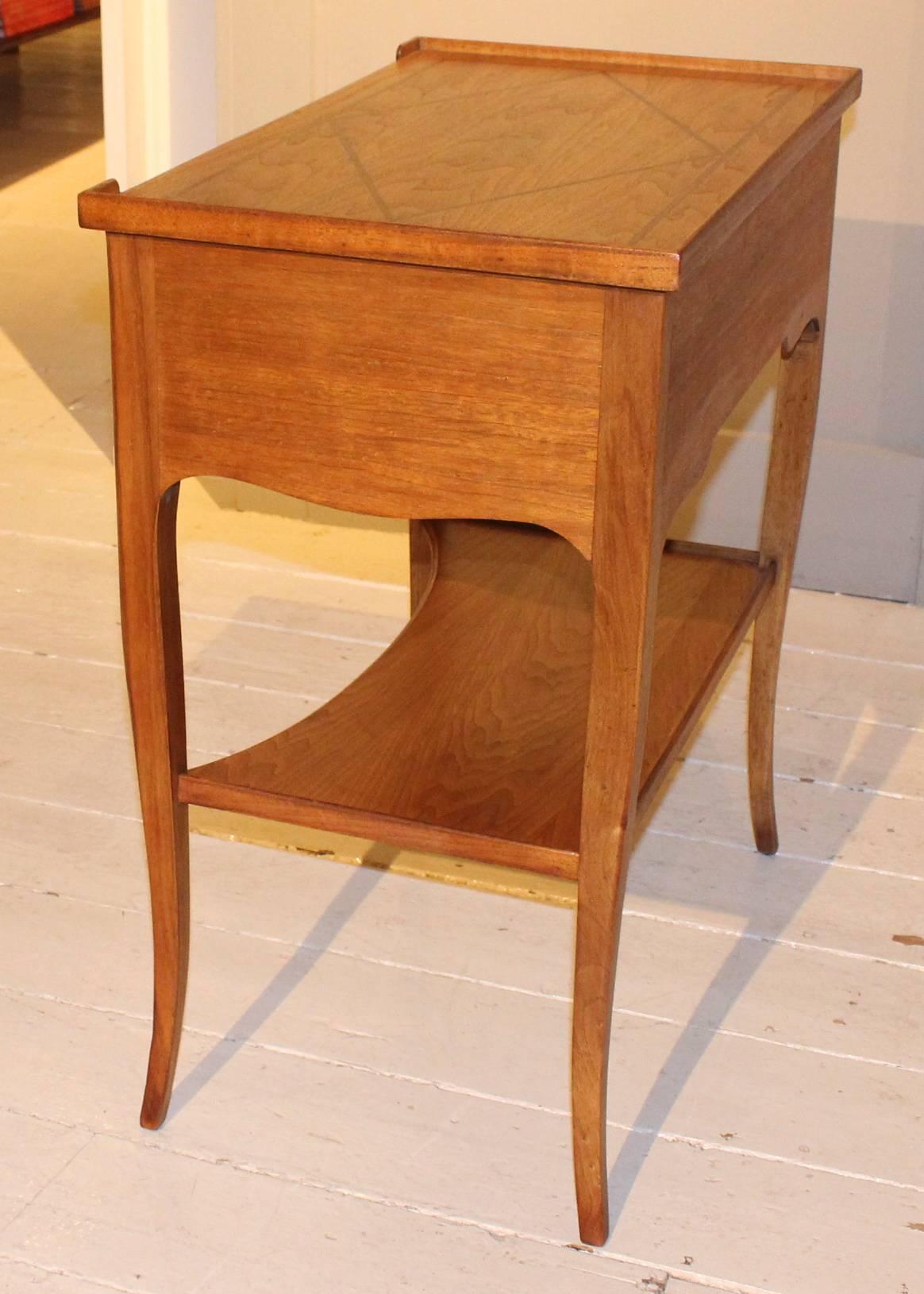 Pair of Early 20th Century Walnut Side Tables 3