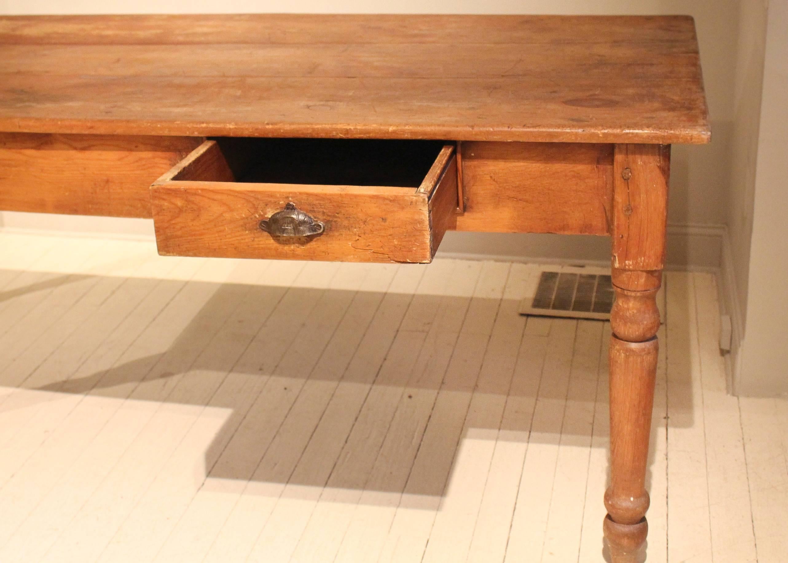 Early 20th Century Work Table For Sale 3