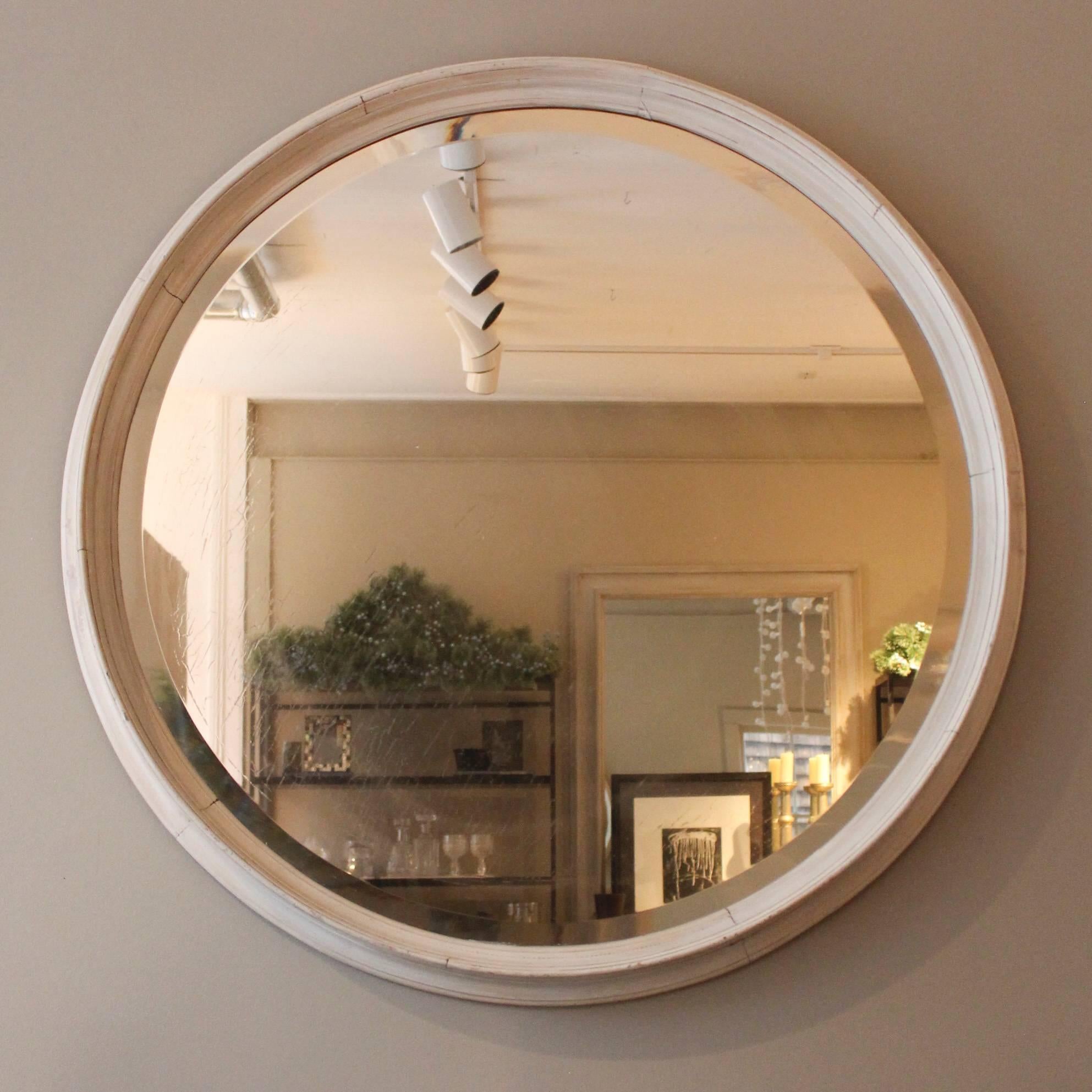 Outsized Round Painted Wall Mirror In Good Condition In New Preston, CT